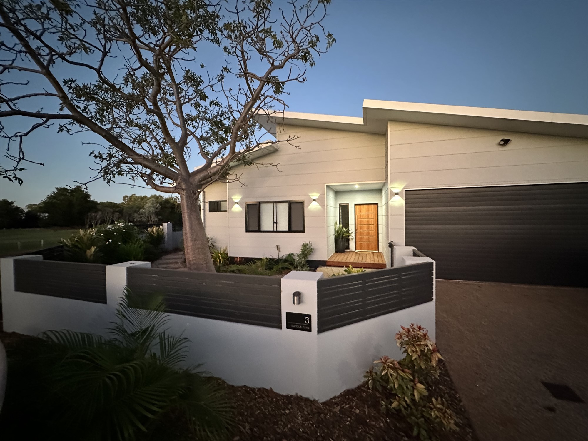 Immaculate Old Broome Property 2