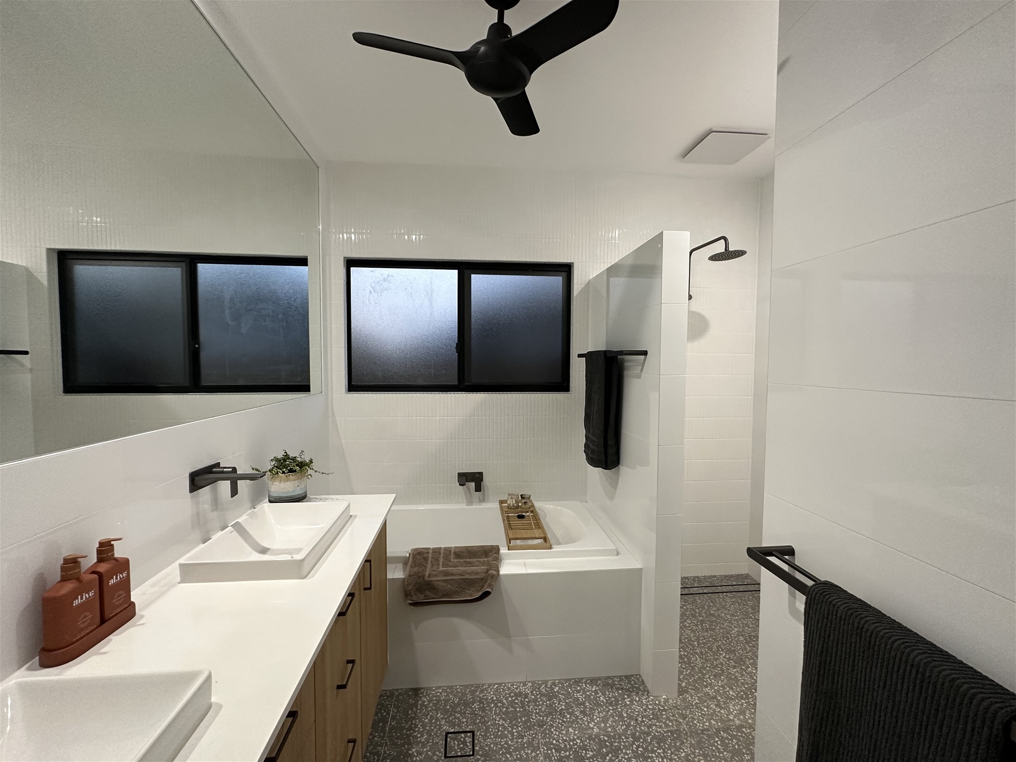 Immaculate Old Broome Property 14