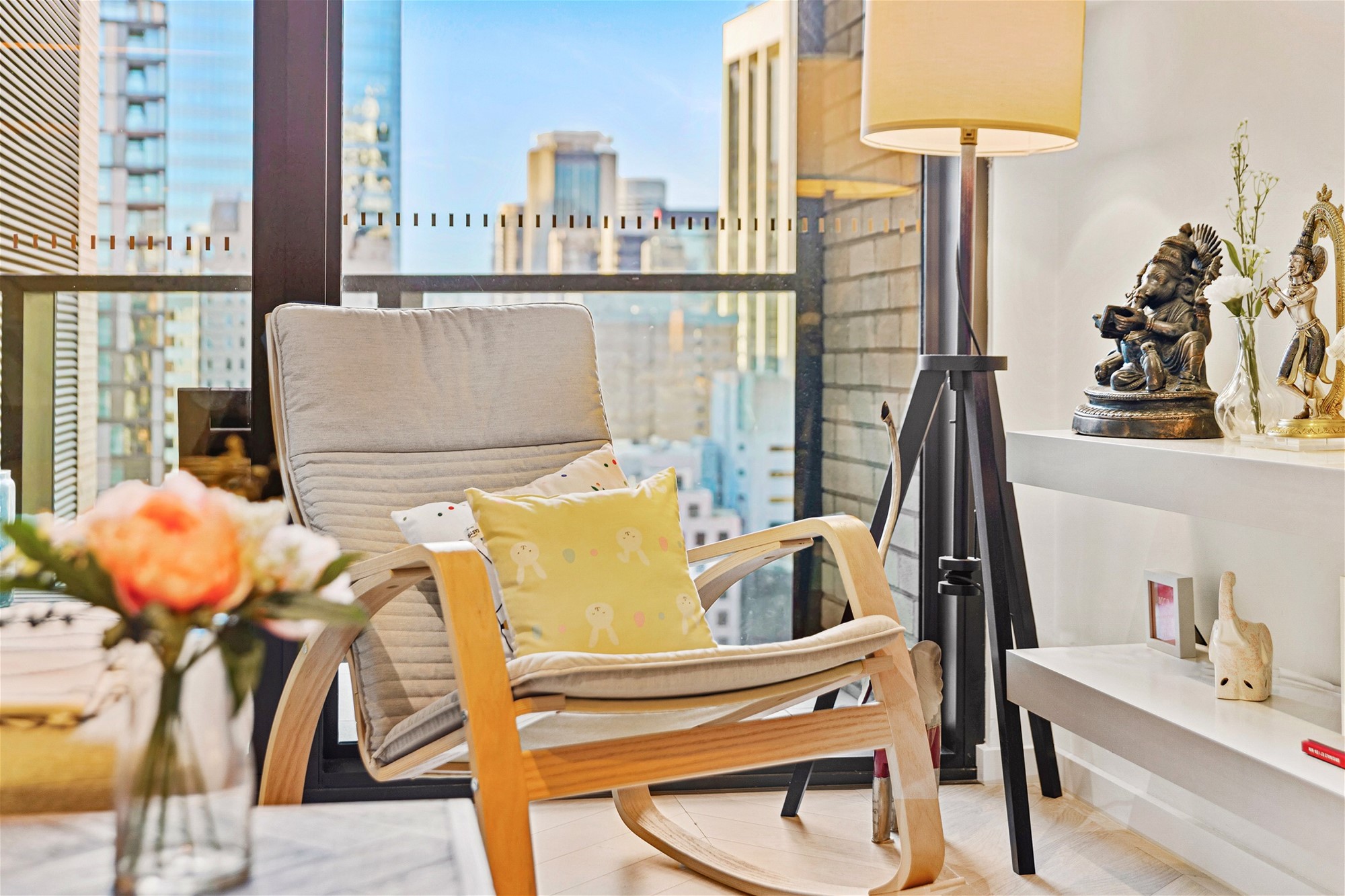 Luxury two beds apartment with 2