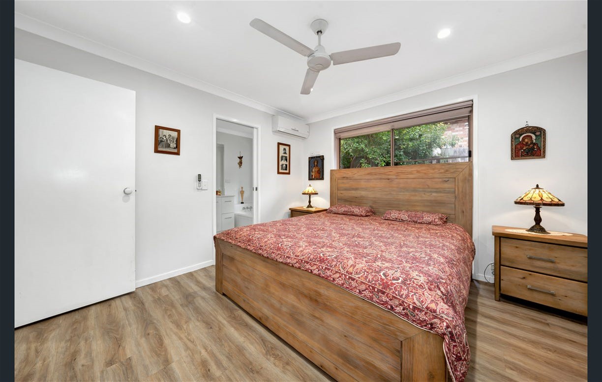 Charming living in Canungra 5