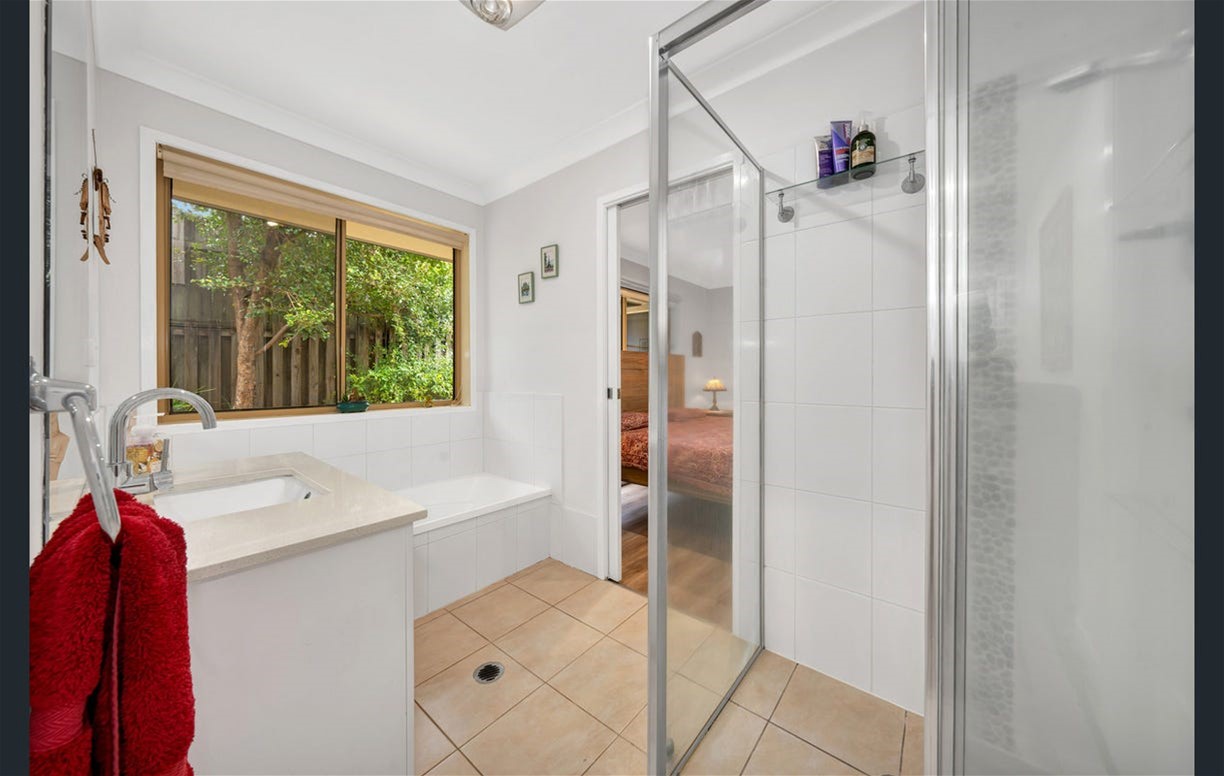 Charming living in Canungra 6