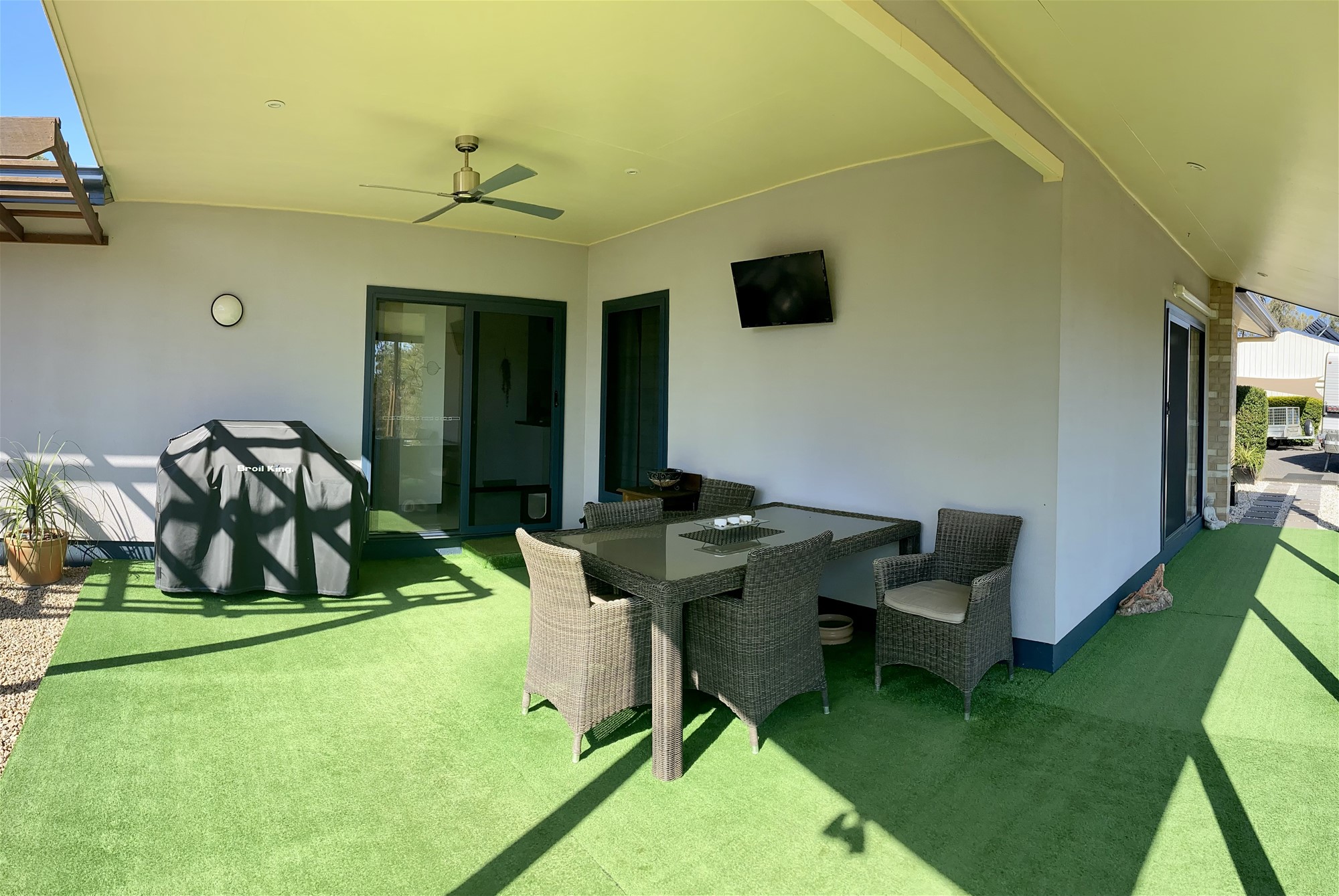 Lifestyle change on 6 acres. 17