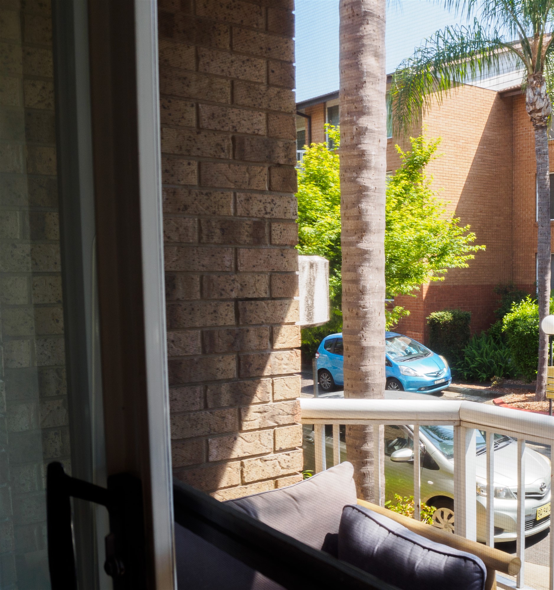 Under Offer – Lake side 5