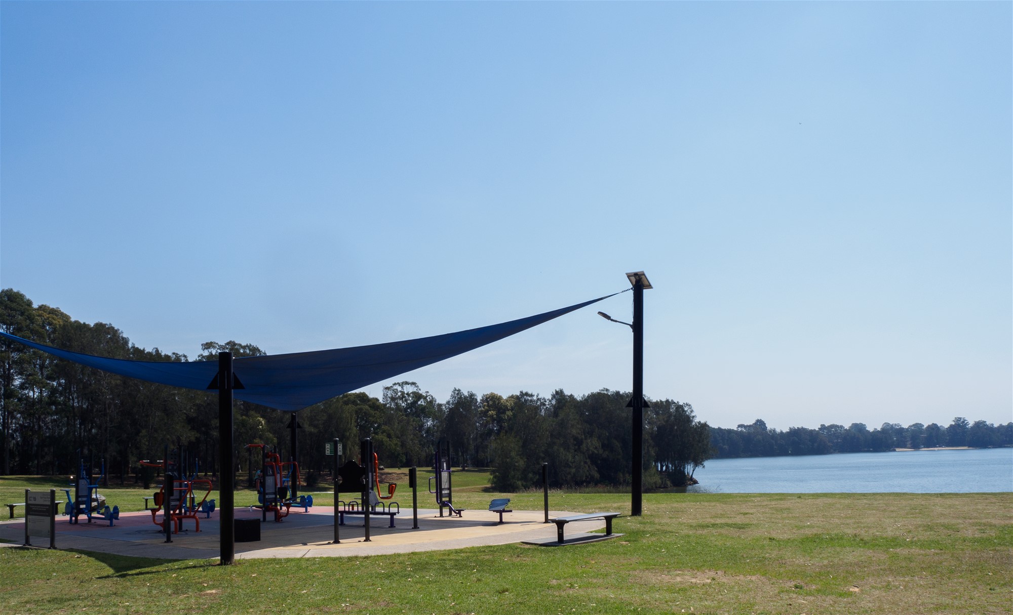 Under Offer – Lake side 15