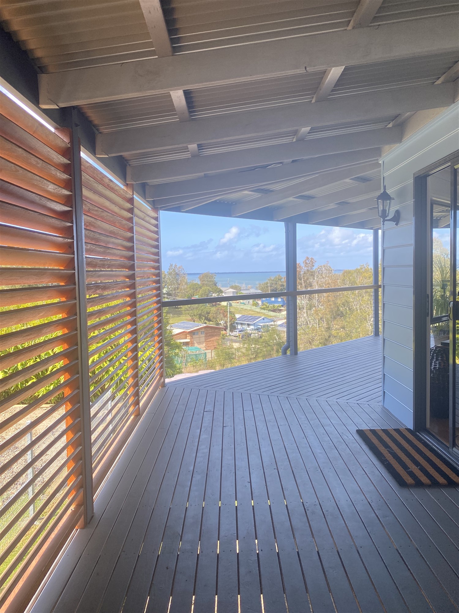 Beach/Lake House with spectacular views 10