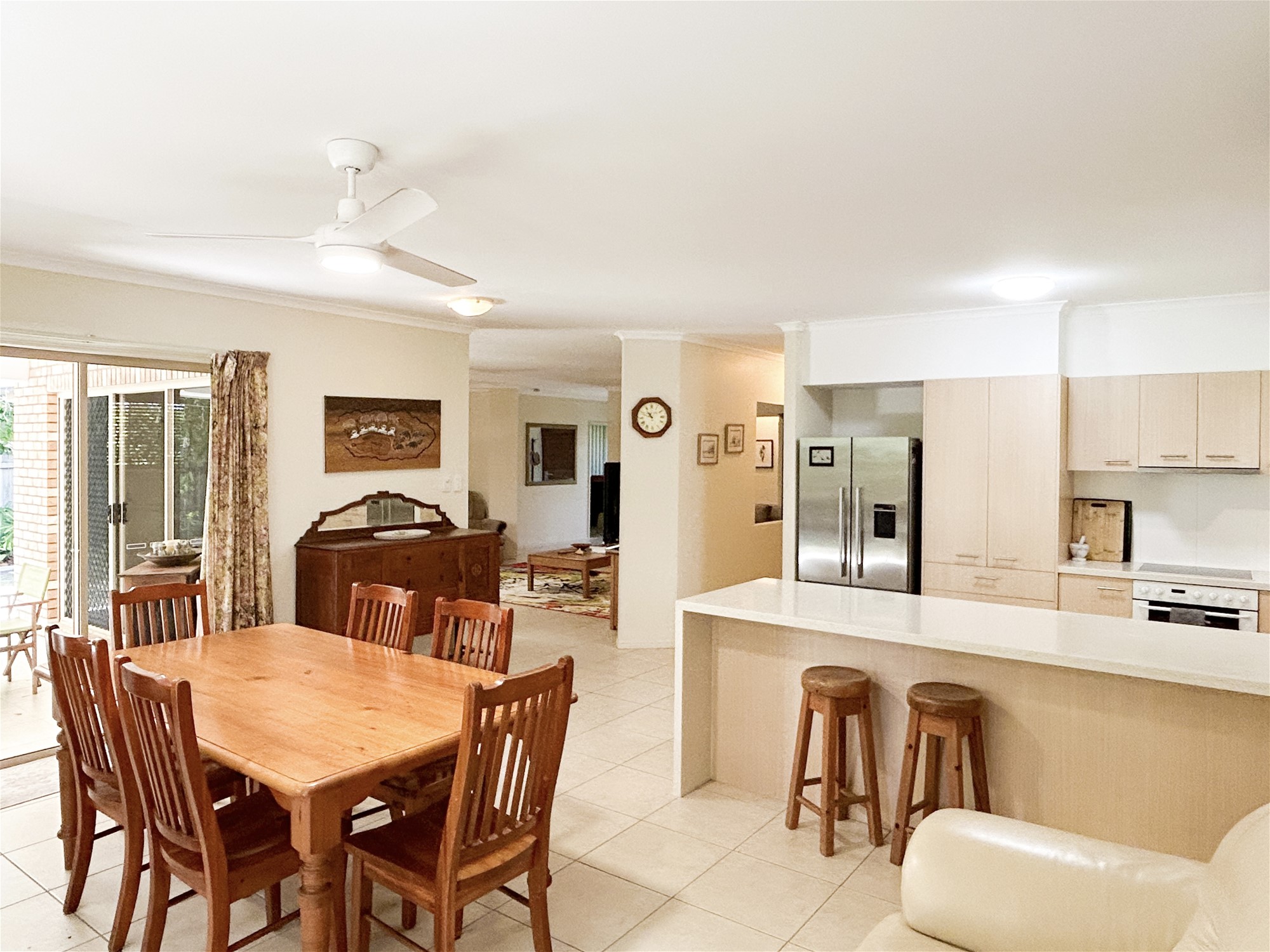 UNDER CONTRACT Peaceful and spacious family home in Old Tewantin