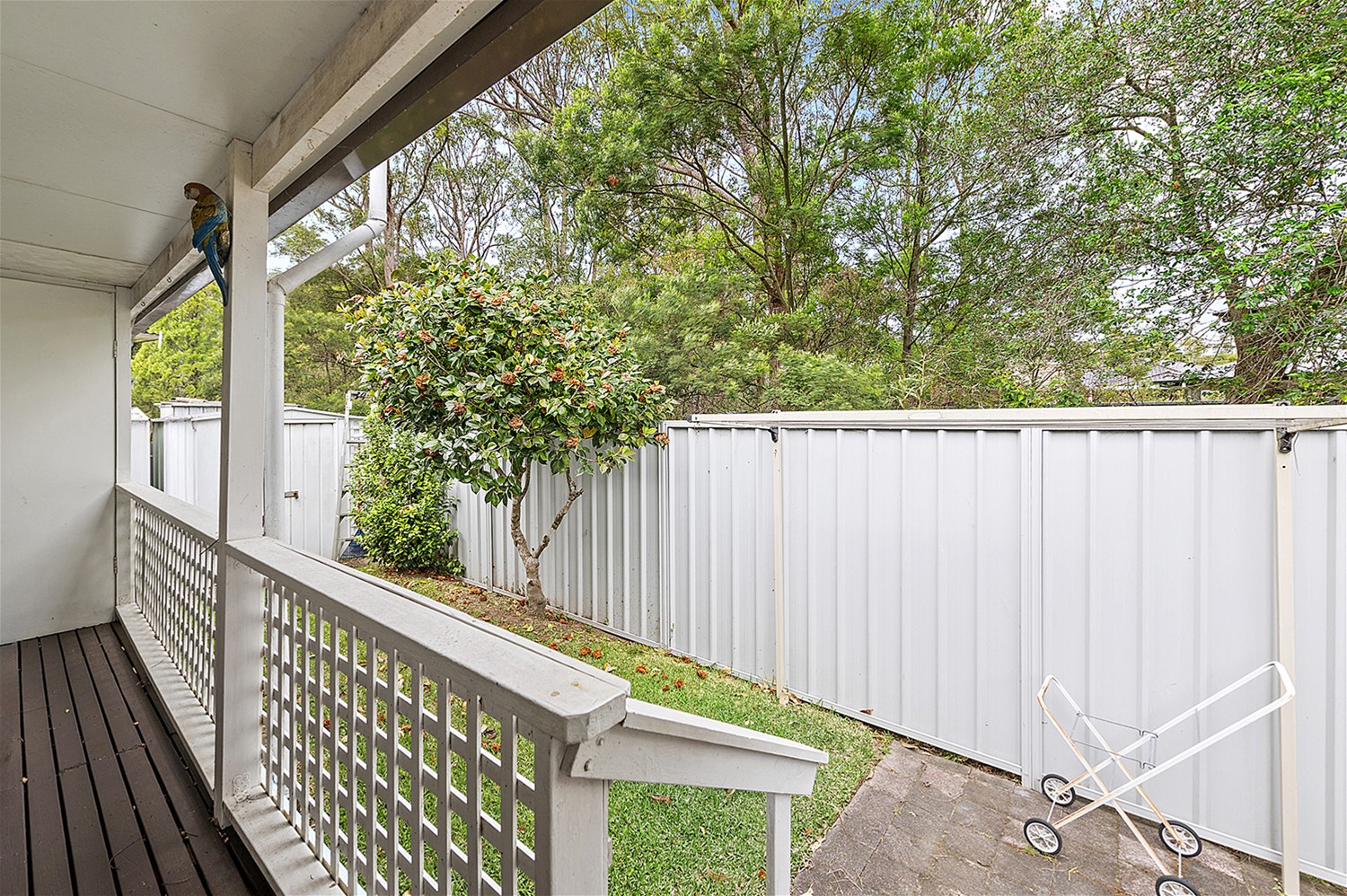 UNDER CONTRACT – DEPOSIT TAKEN 4
