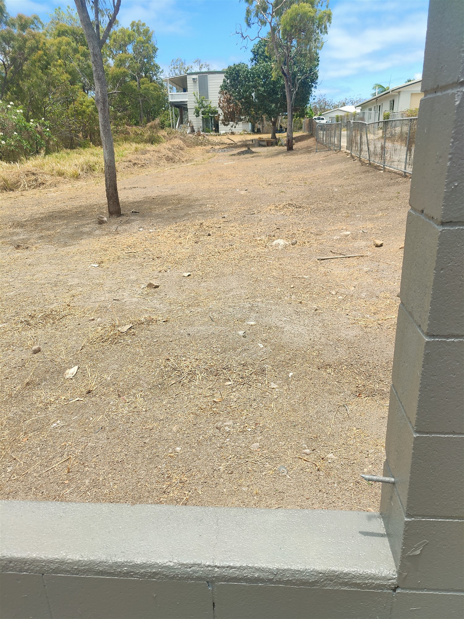 Land for Sale. DA for 11