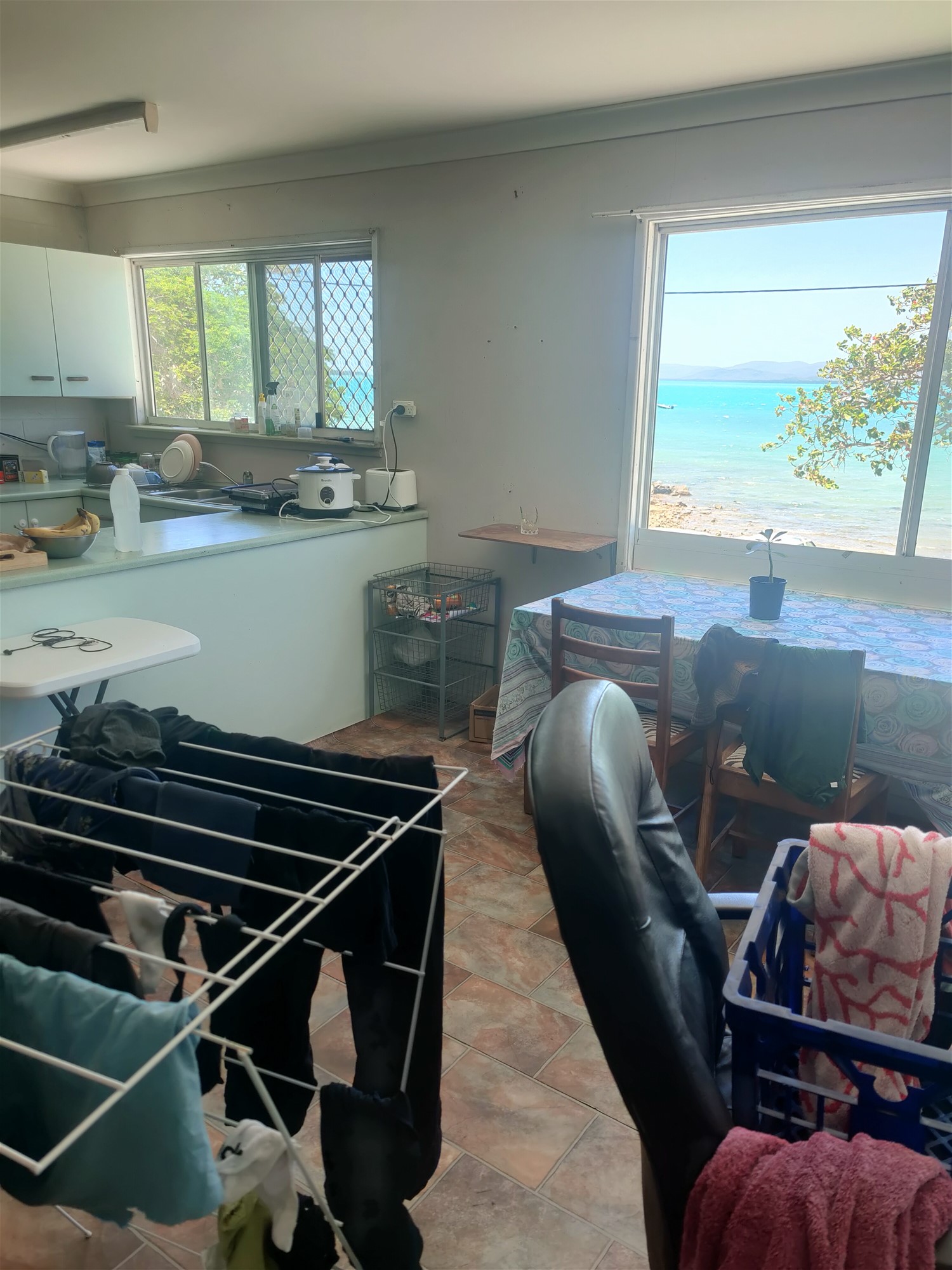 Coffee shop, Bakery, 3Bdrm unit 27