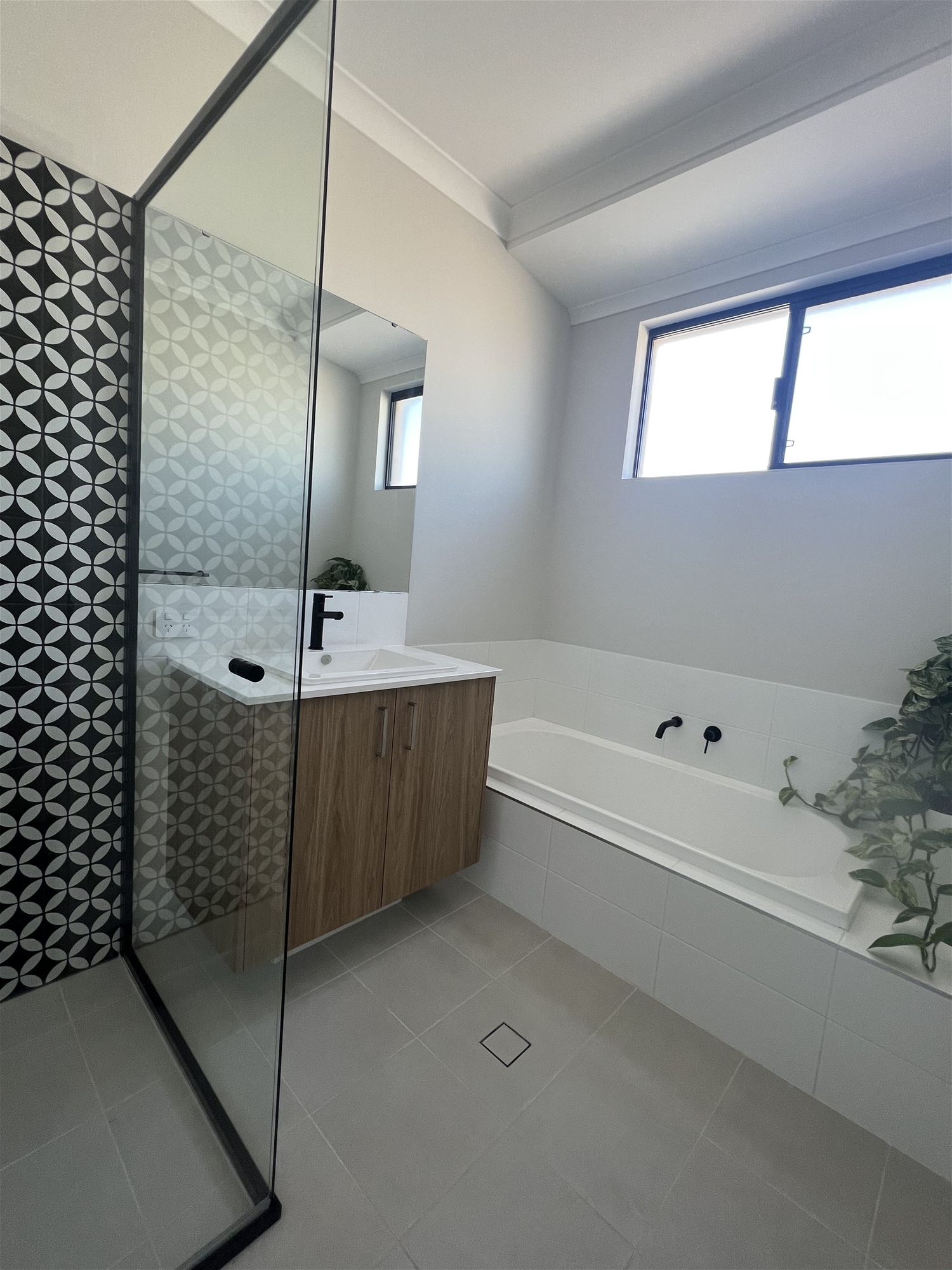 “Spectacular Family Home in Prime 8