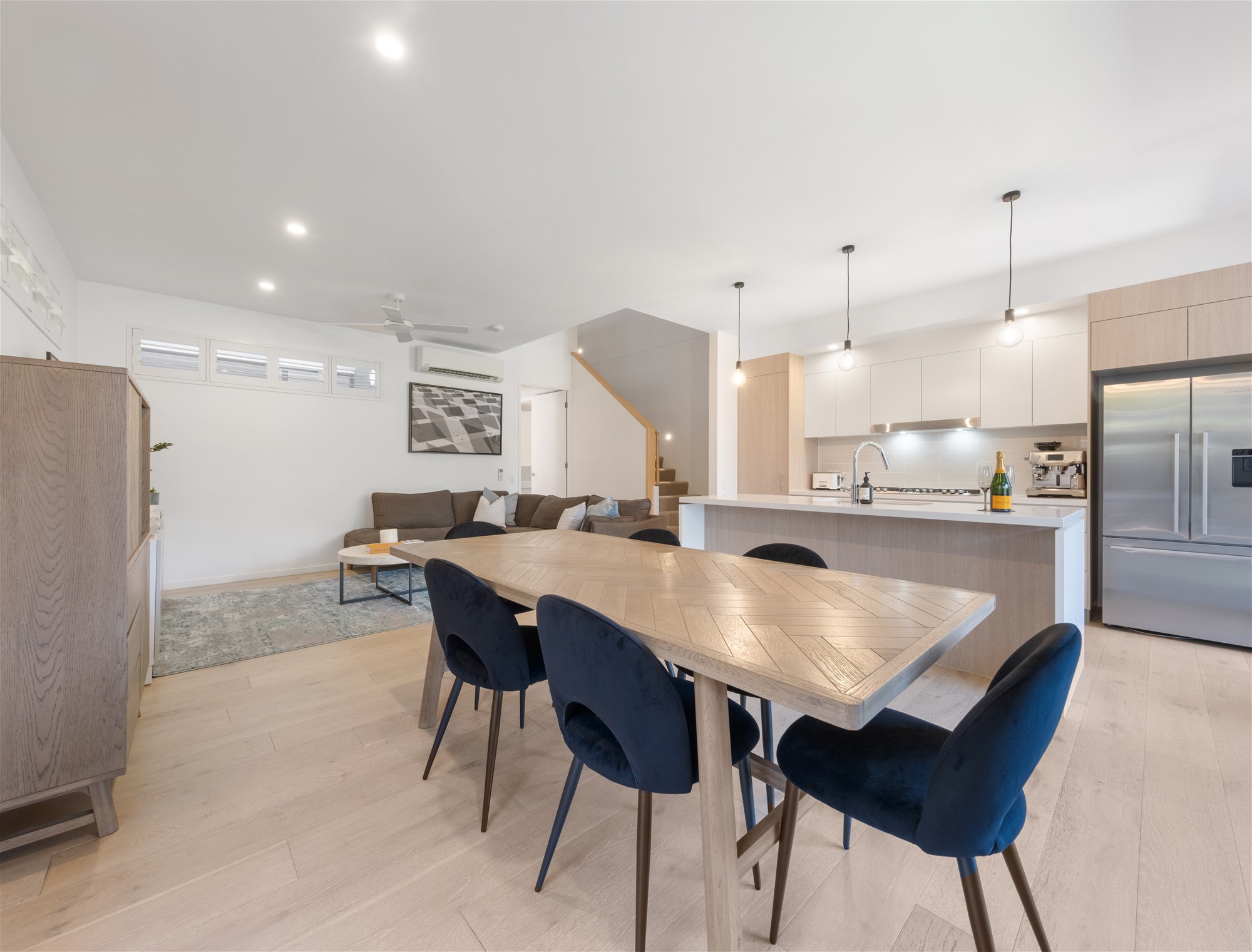 Luxury 4-Bedroom Townhouse in Tranquil 4