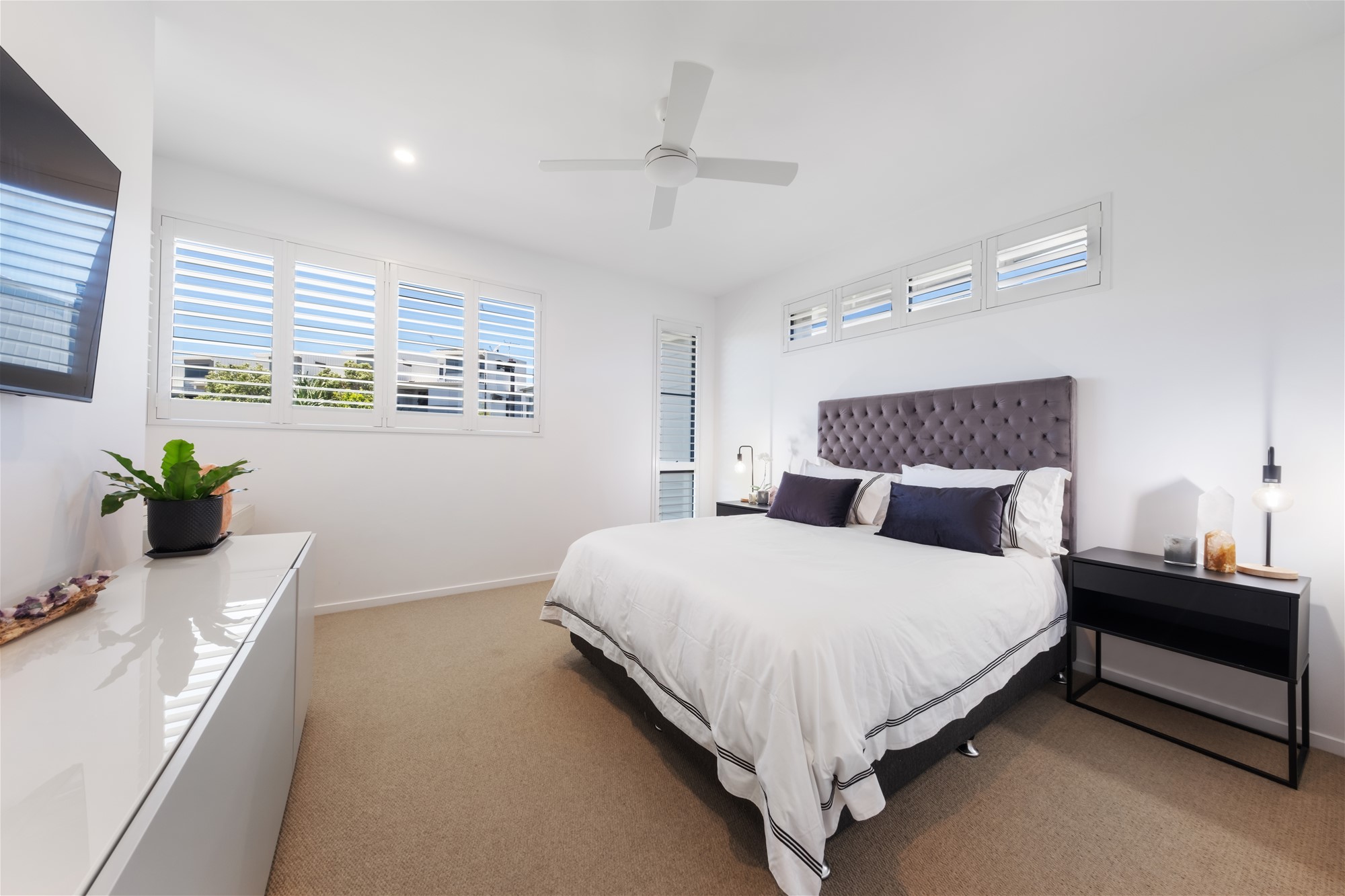 Luxury 4-Bedroom Townhouse in Tranquil 7