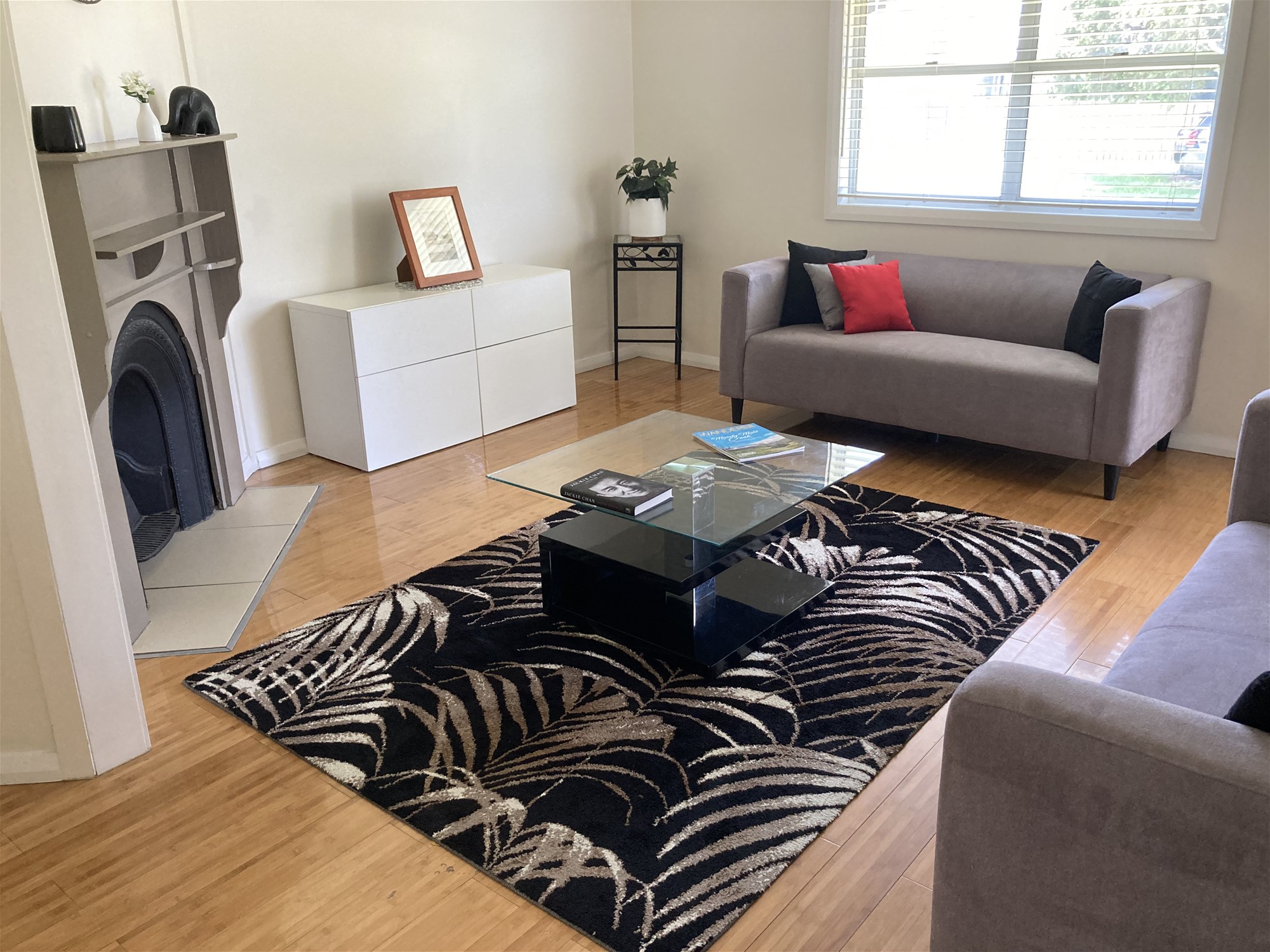 UNDER CONTRACT Spacious, Convenient, Quiet, 21