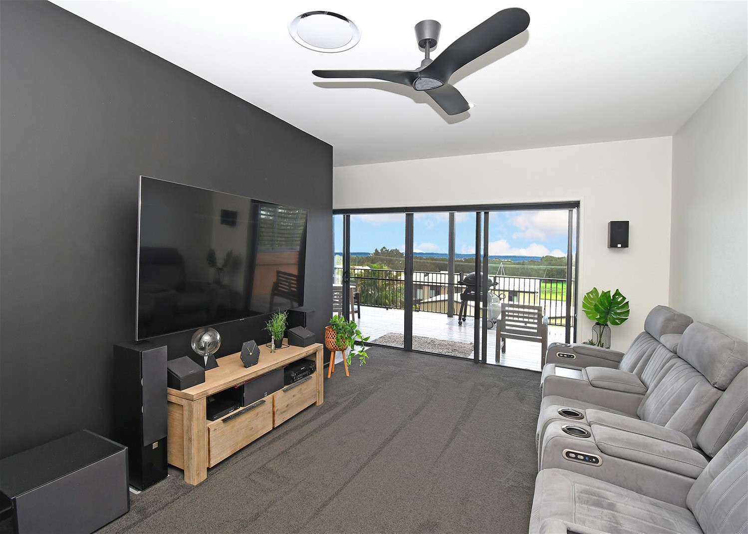 Stunning 3 bedroom home with 4