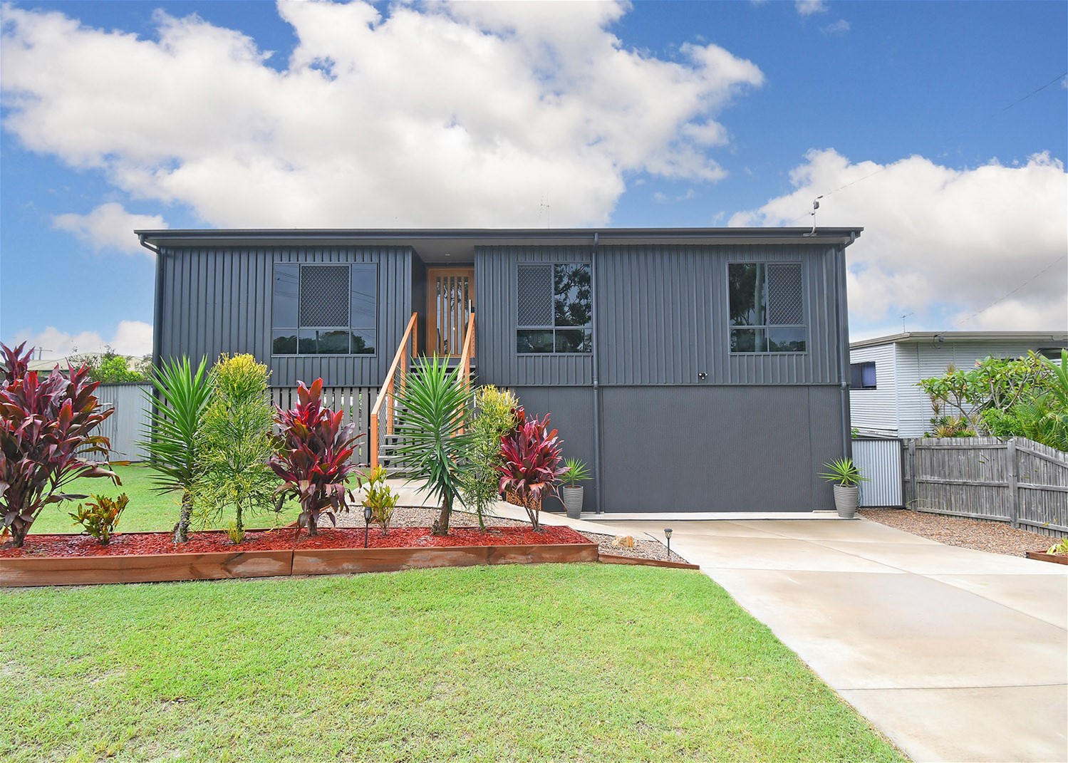 Stunning 3 bedroom home with 21