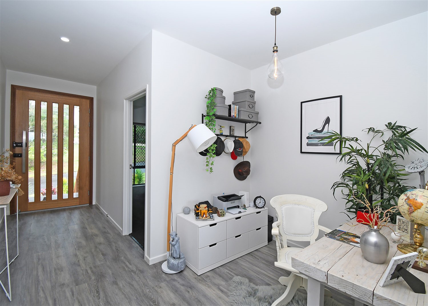 Stunning 3 bedroom home with 17