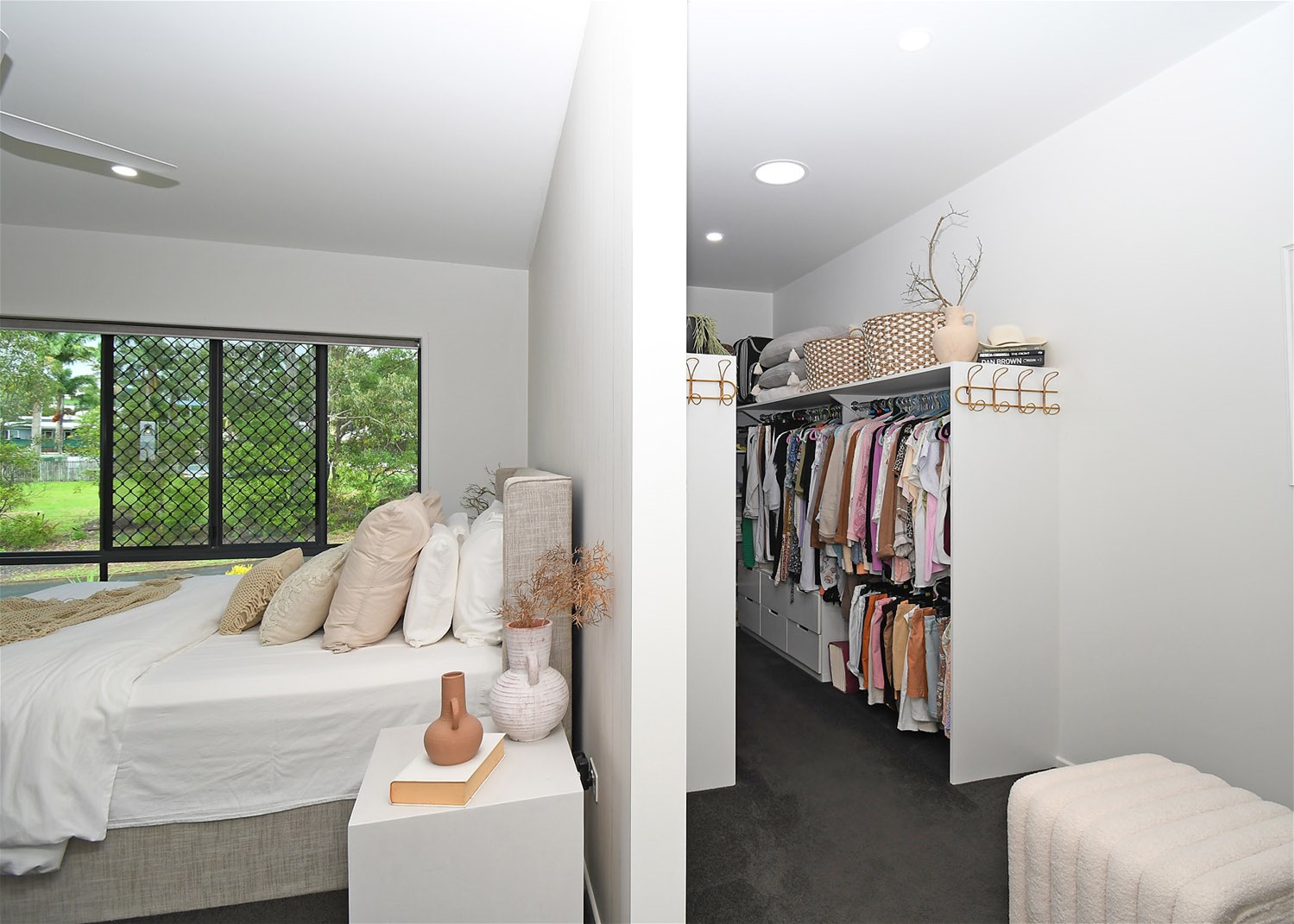 Stunning 3 bedroom home with 5
