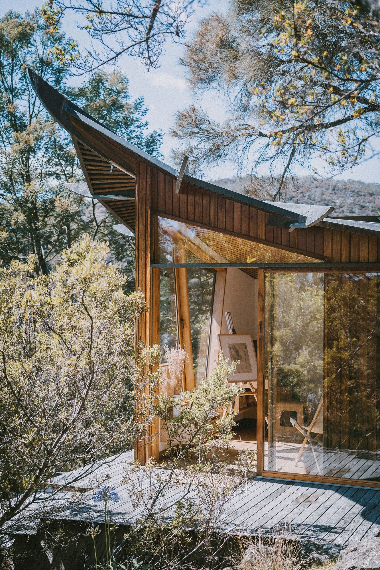 SUBURBAN ZEN – DISTINCTIVE ARCHITECTURE 28