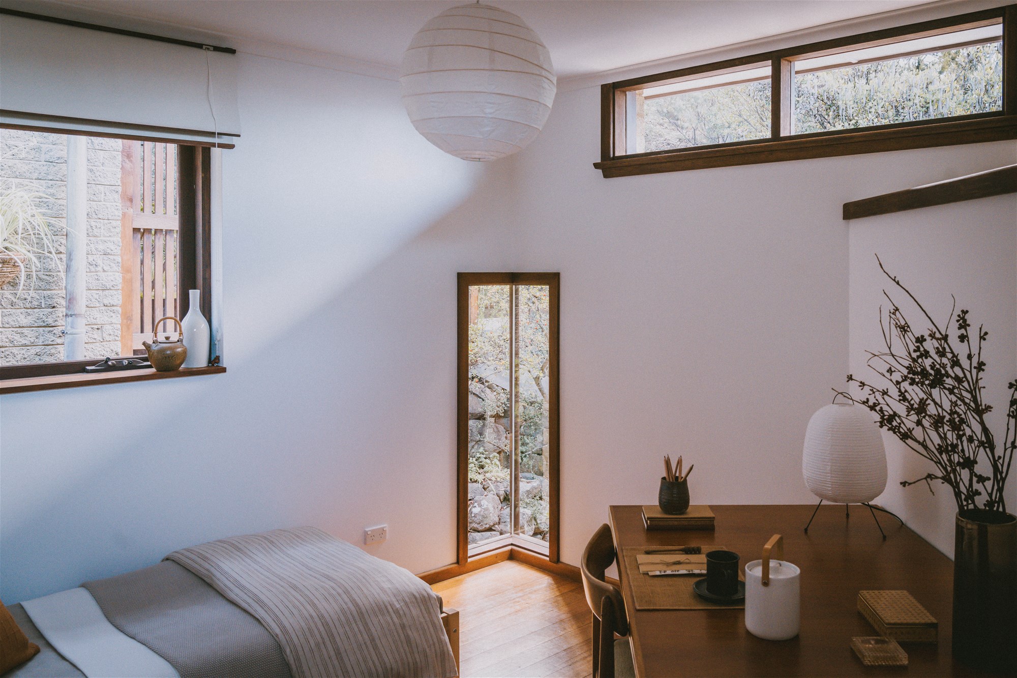 SUBURBAN ZEN – DISTINCTIVE ARCHITECTURE 15