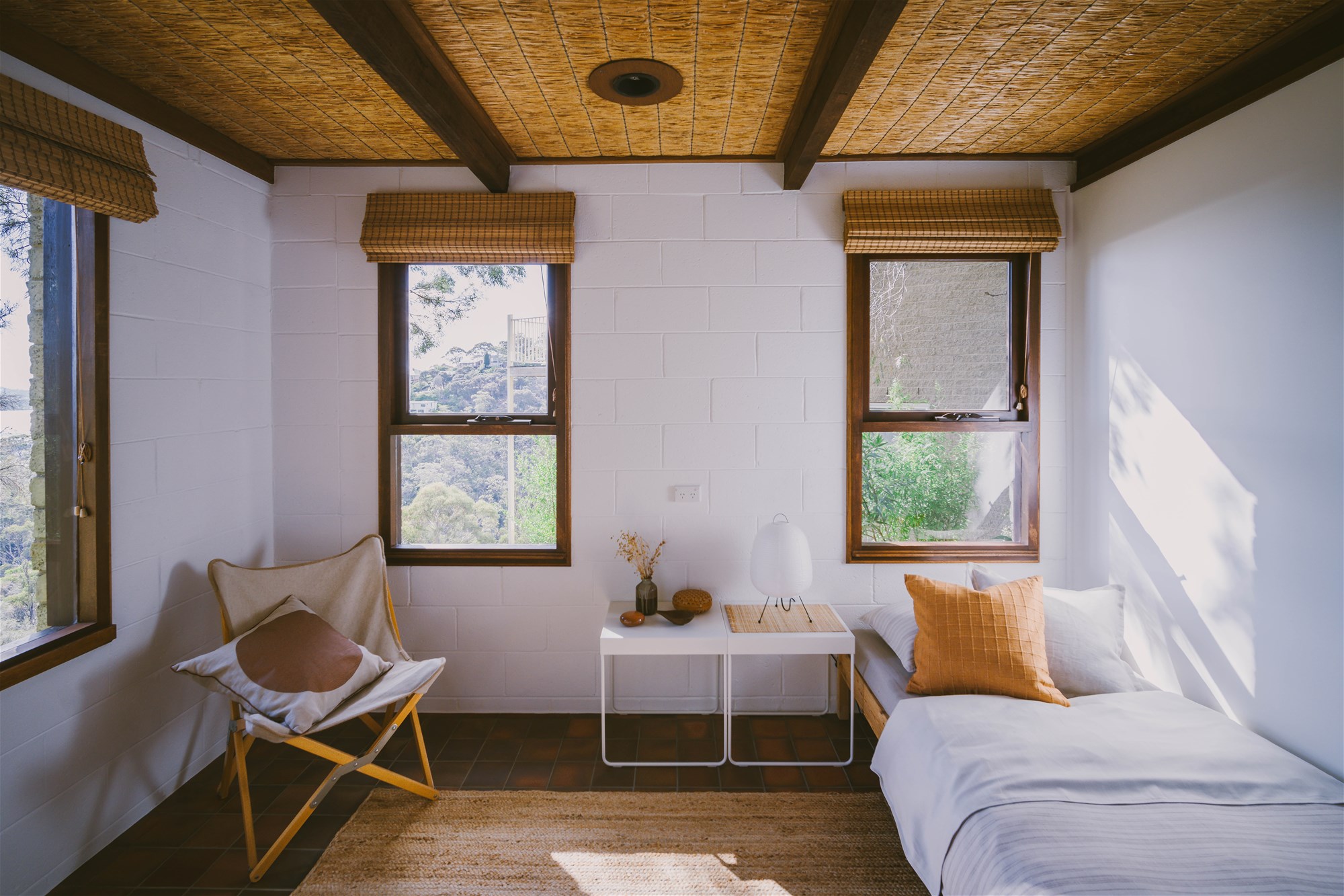 SUBURBAN ZEN – DISTINCTIVE ARCHITECTURE 16