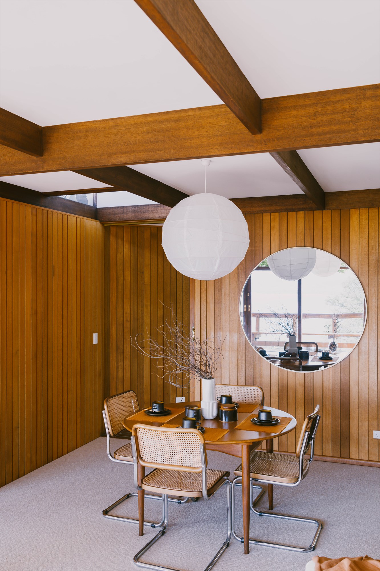 SUBURBAN ZEN – DISTINCTIVE ARCHITECTURE 3