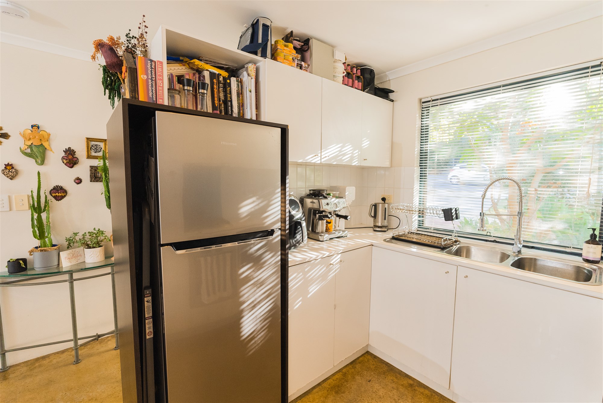Under offer – DREAMY INNER-CITY 8