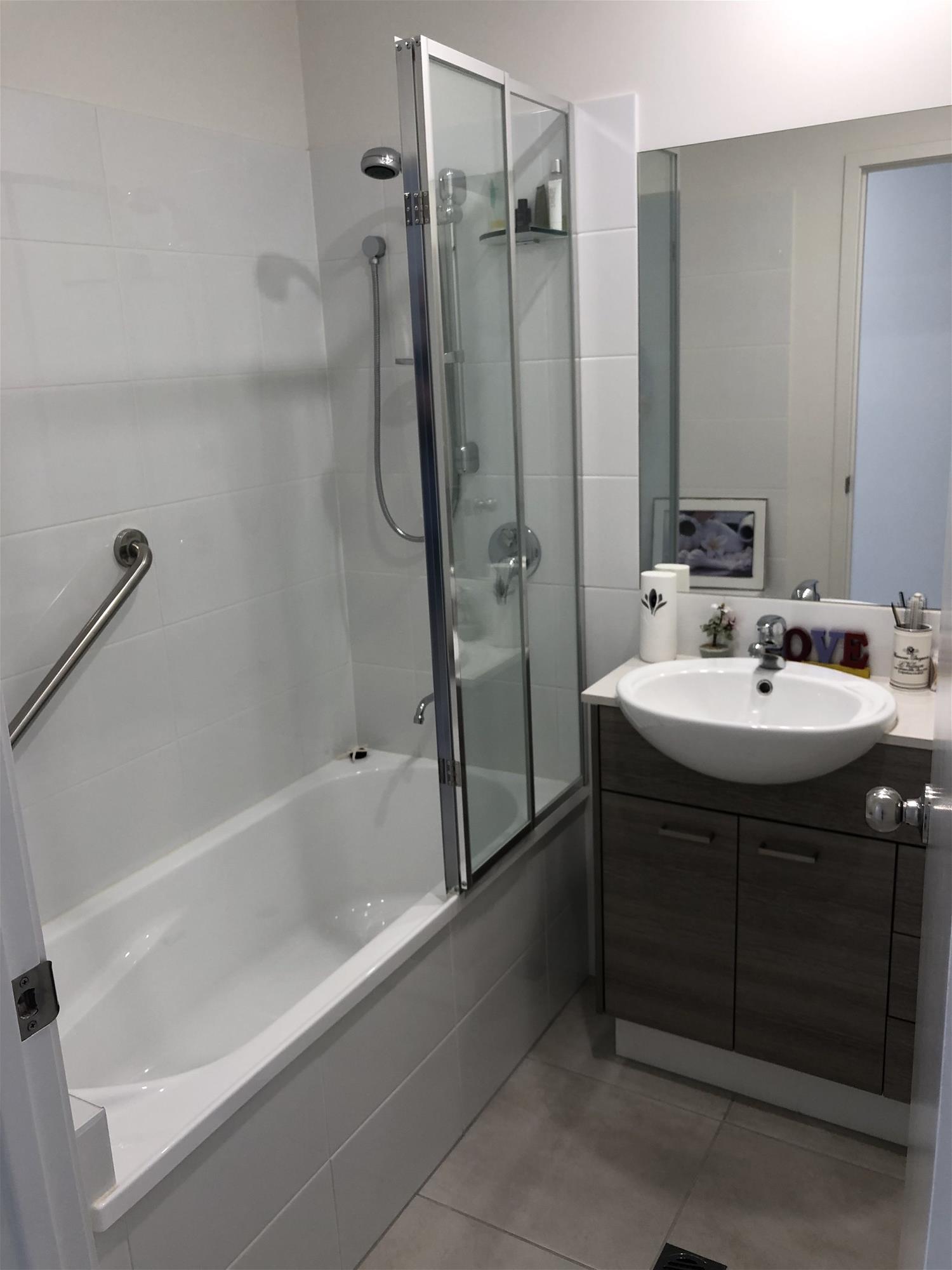 Boutique 2 storey Townhouse 15