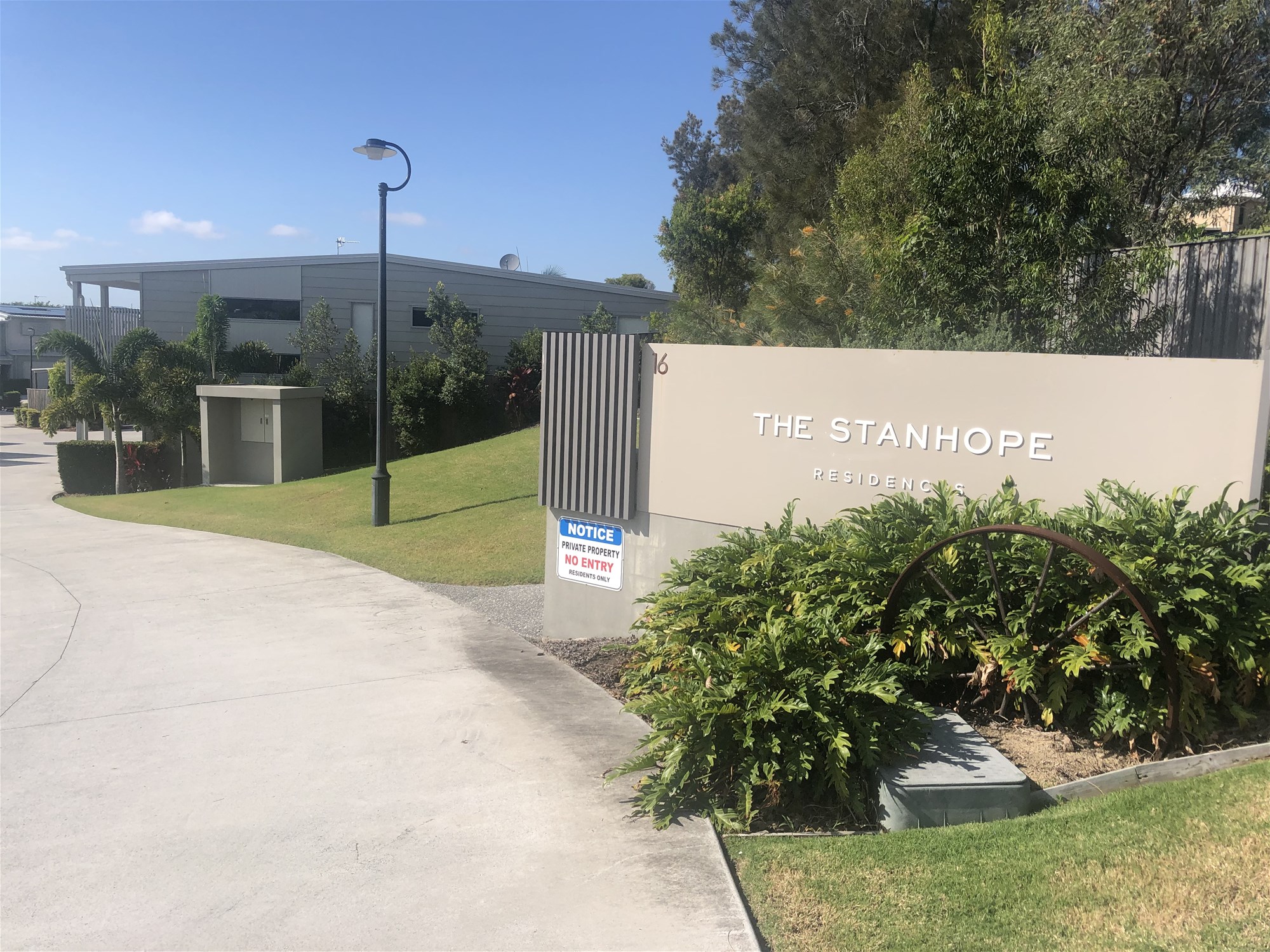 Boutique 2 storey Townhouse 2