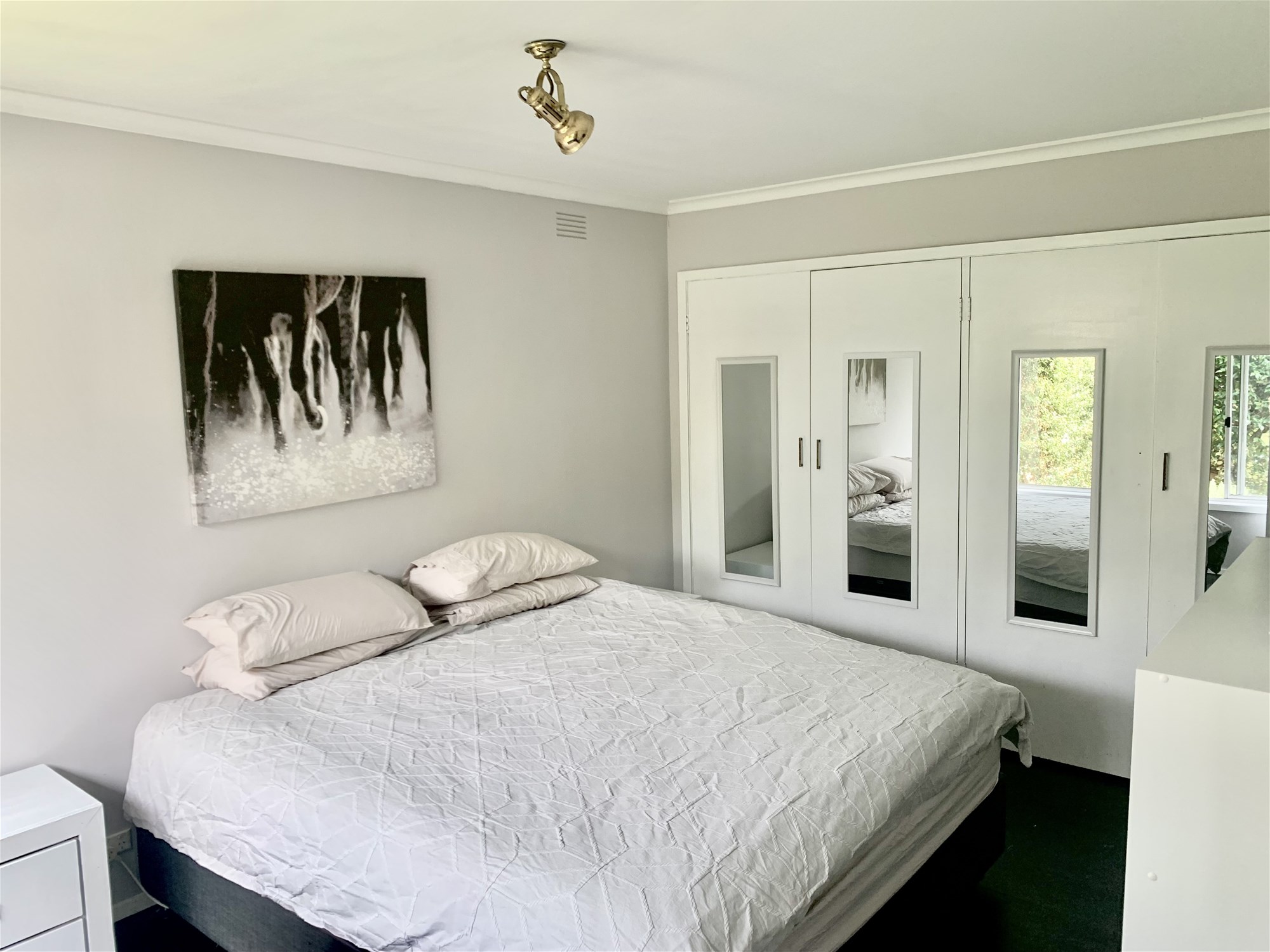 Private Garden Hideaway 8