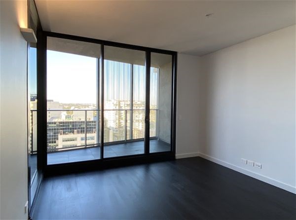 Deluxe Apartment 2