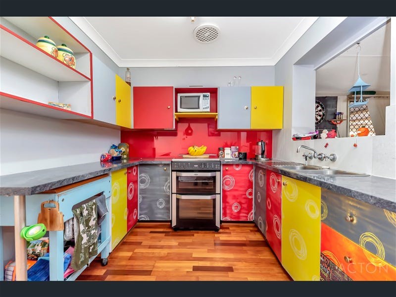47 Luckhurst Drive 7