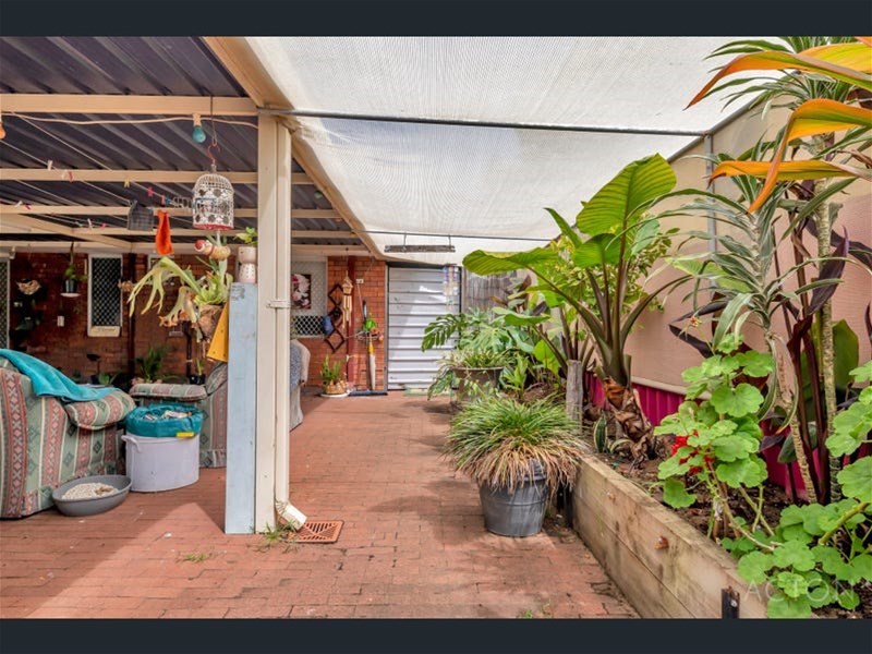 47 Luckhurst Drive 23