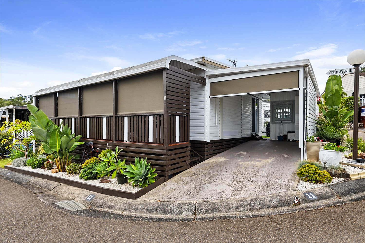 DEPOSIT TAKEN – UNDER CONTRACT 12