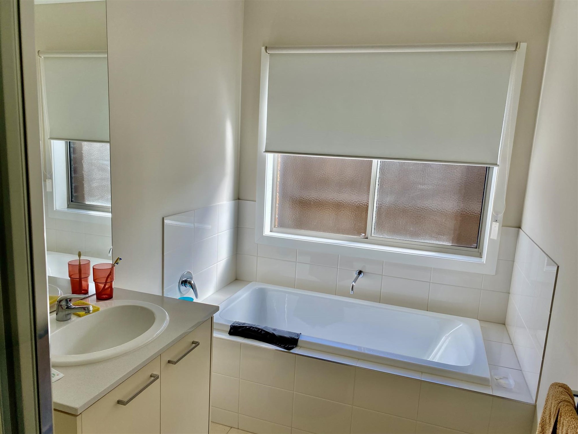 “Charming Family Home in ideal 12