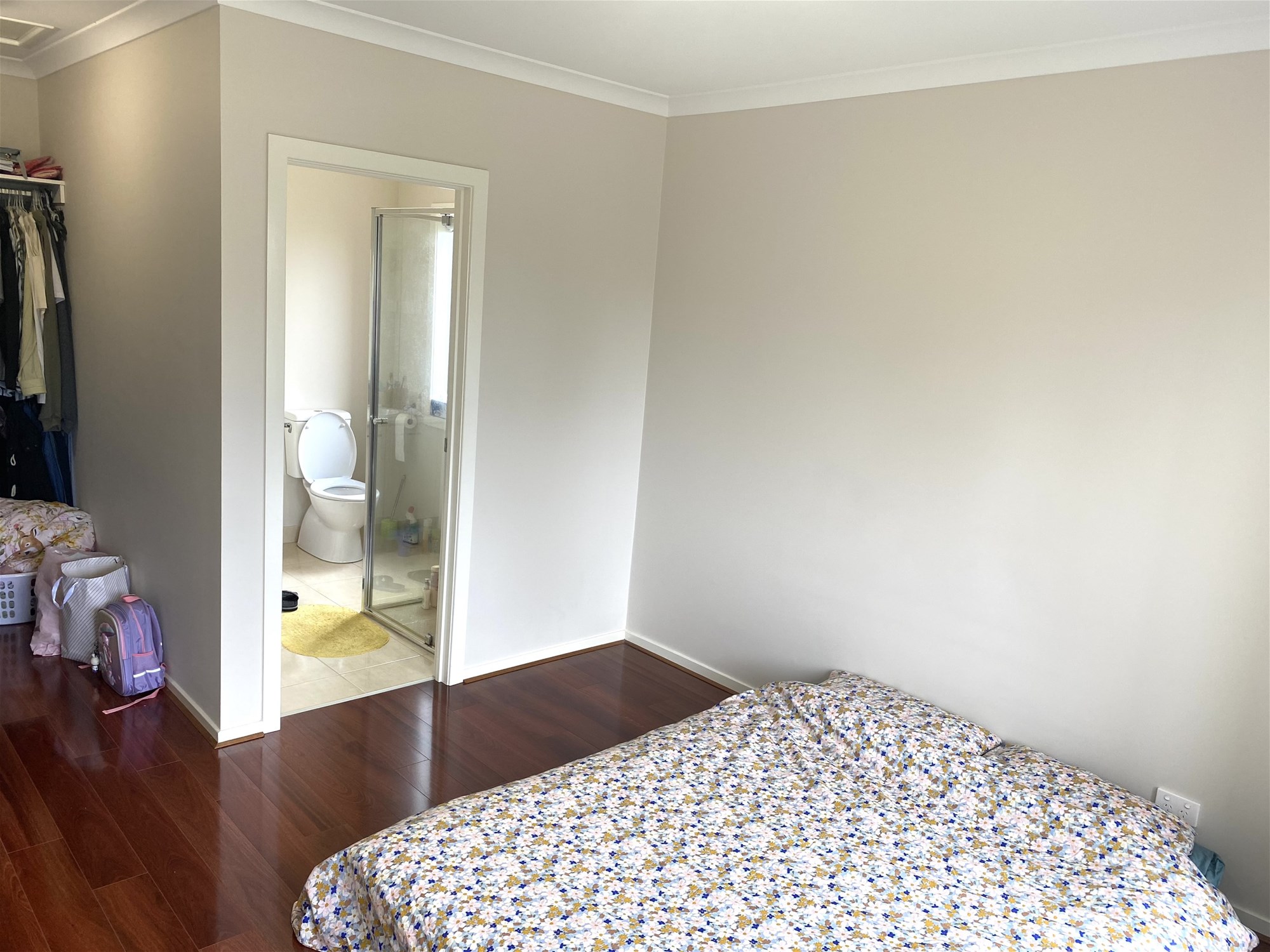 “Charming Family Home in ideal 4