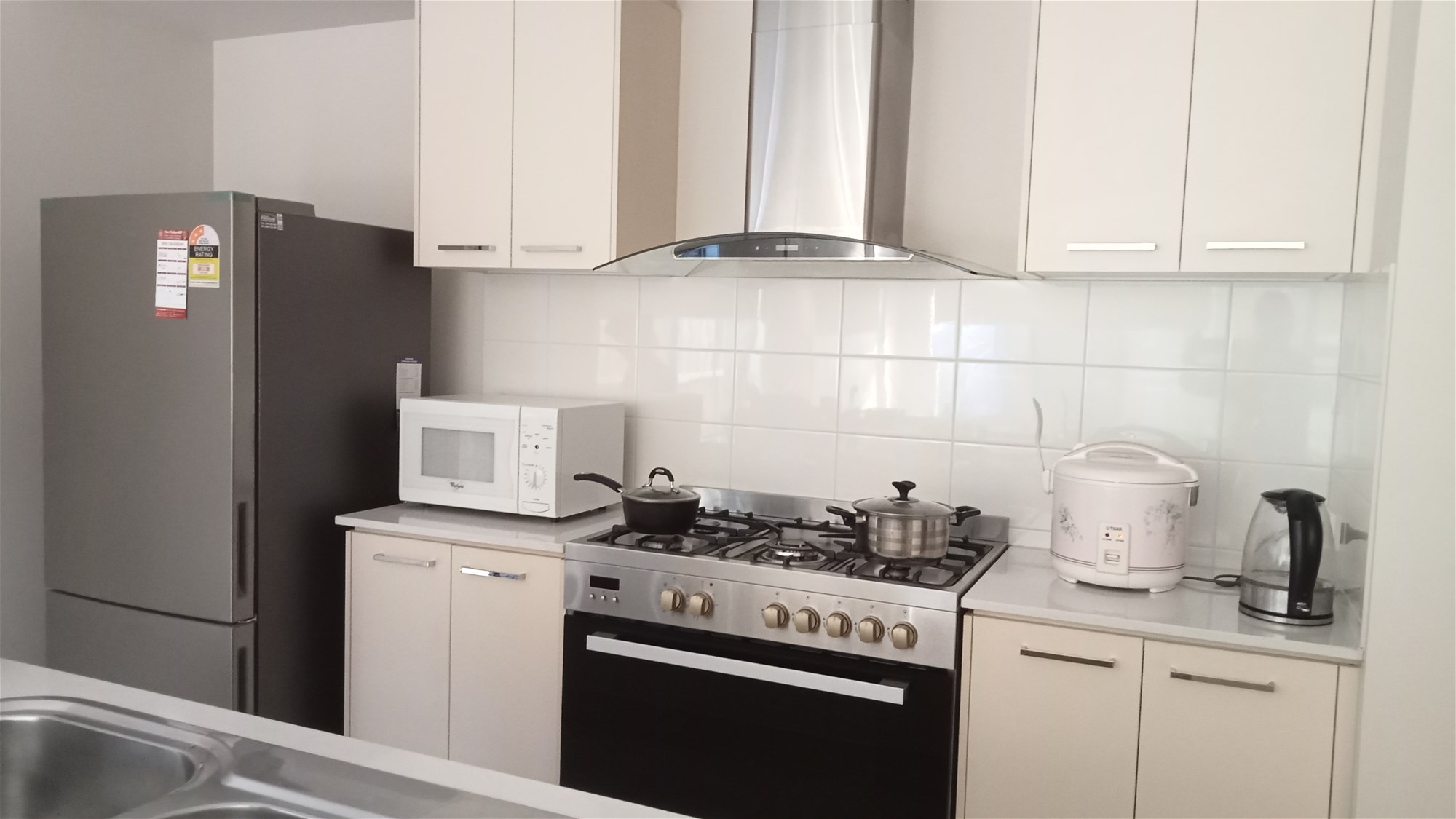 “Charming Family Home in ideal 8