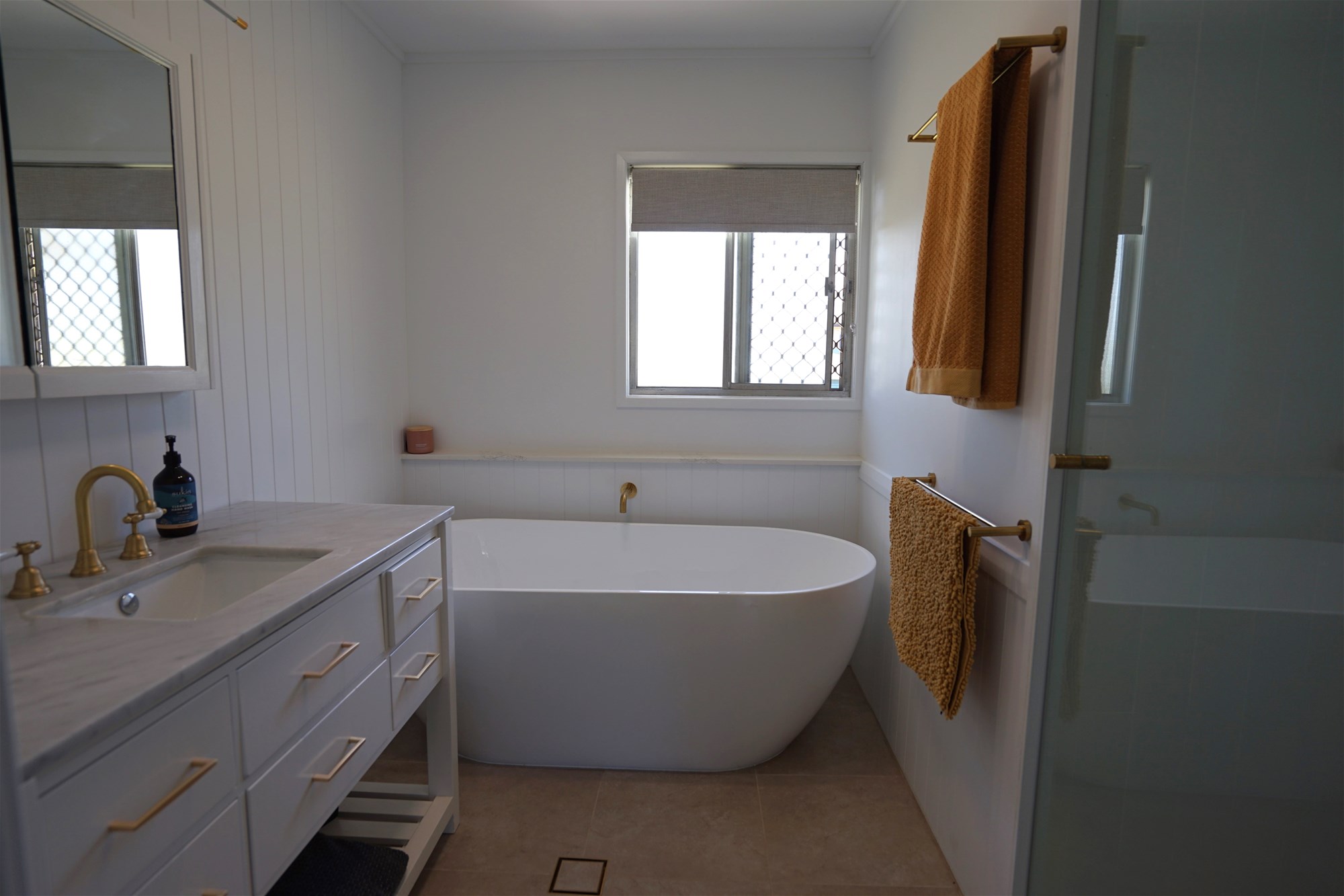 Freshly Renovated Home in Cul-de-Sac 8