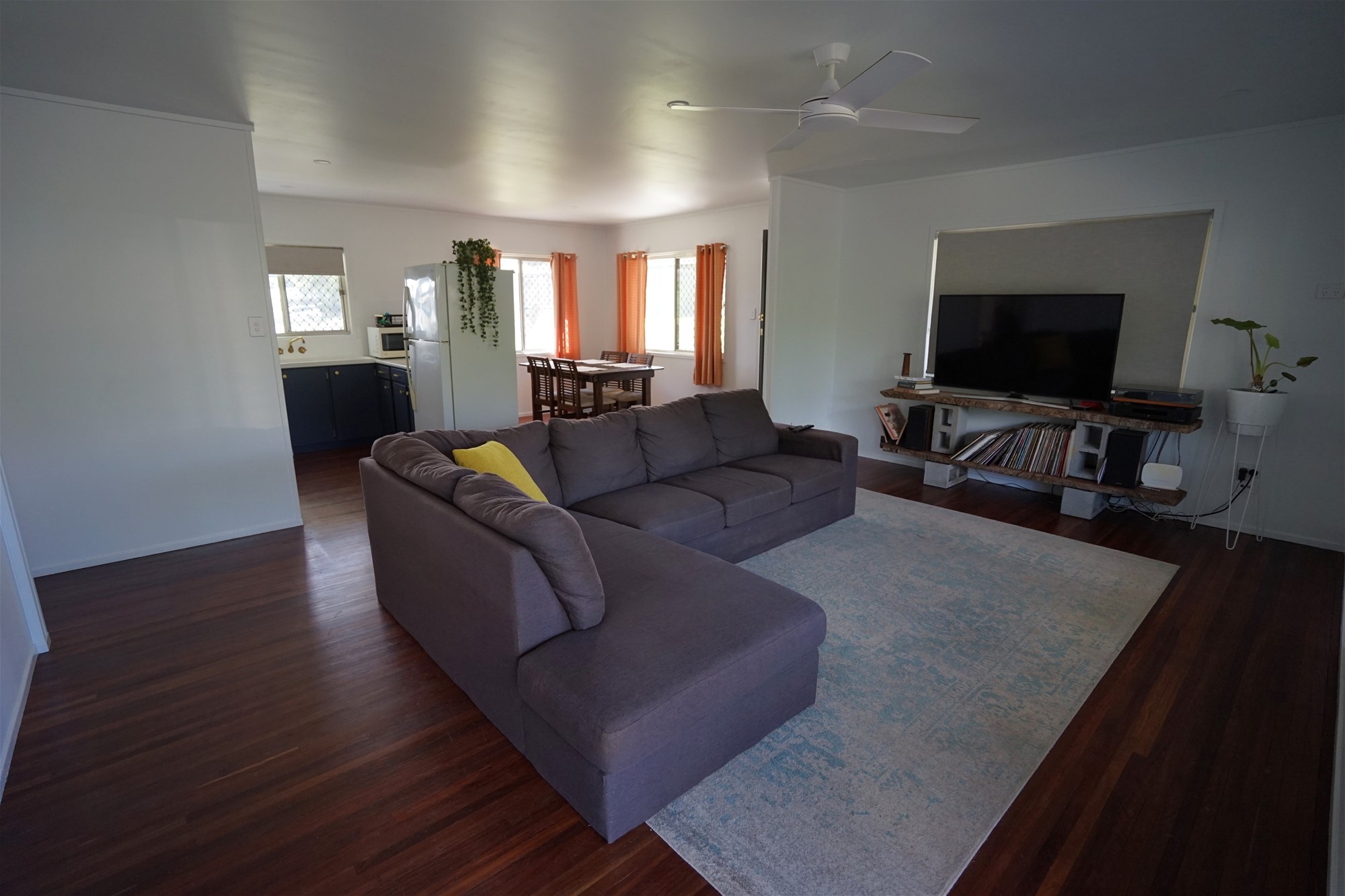 Freshly Renovated Home in Cul-de-Sac 4