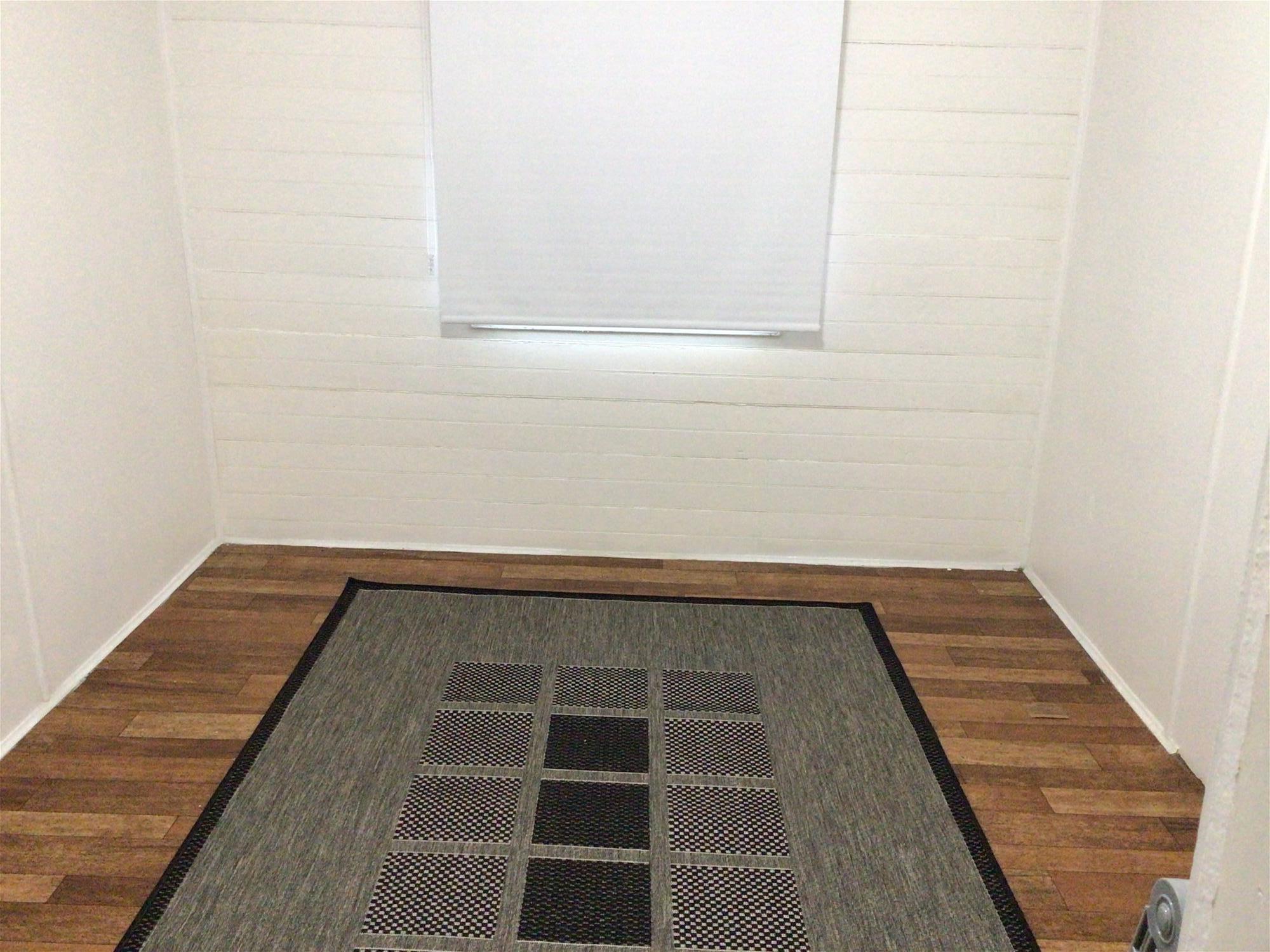 City/Stadium /Port / Amazing quiet 3