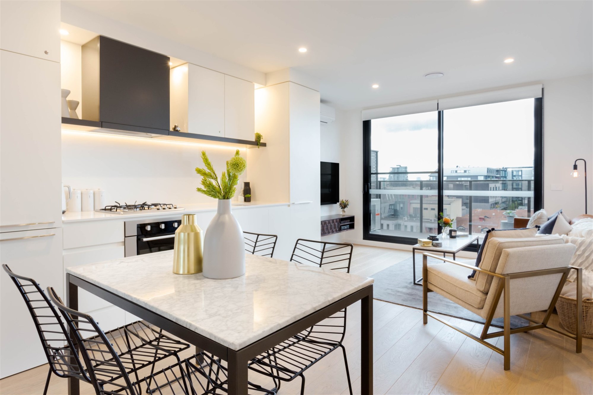 It’s all about lifestyle – Penthouse level apartment!