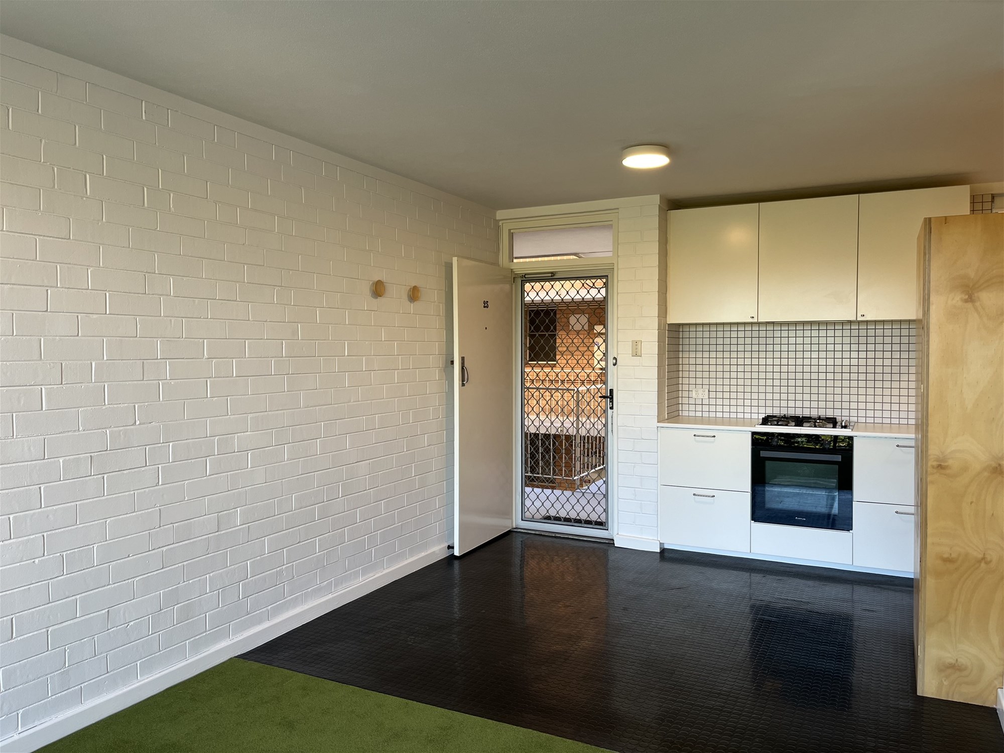 Mid-century Modern Pad 5