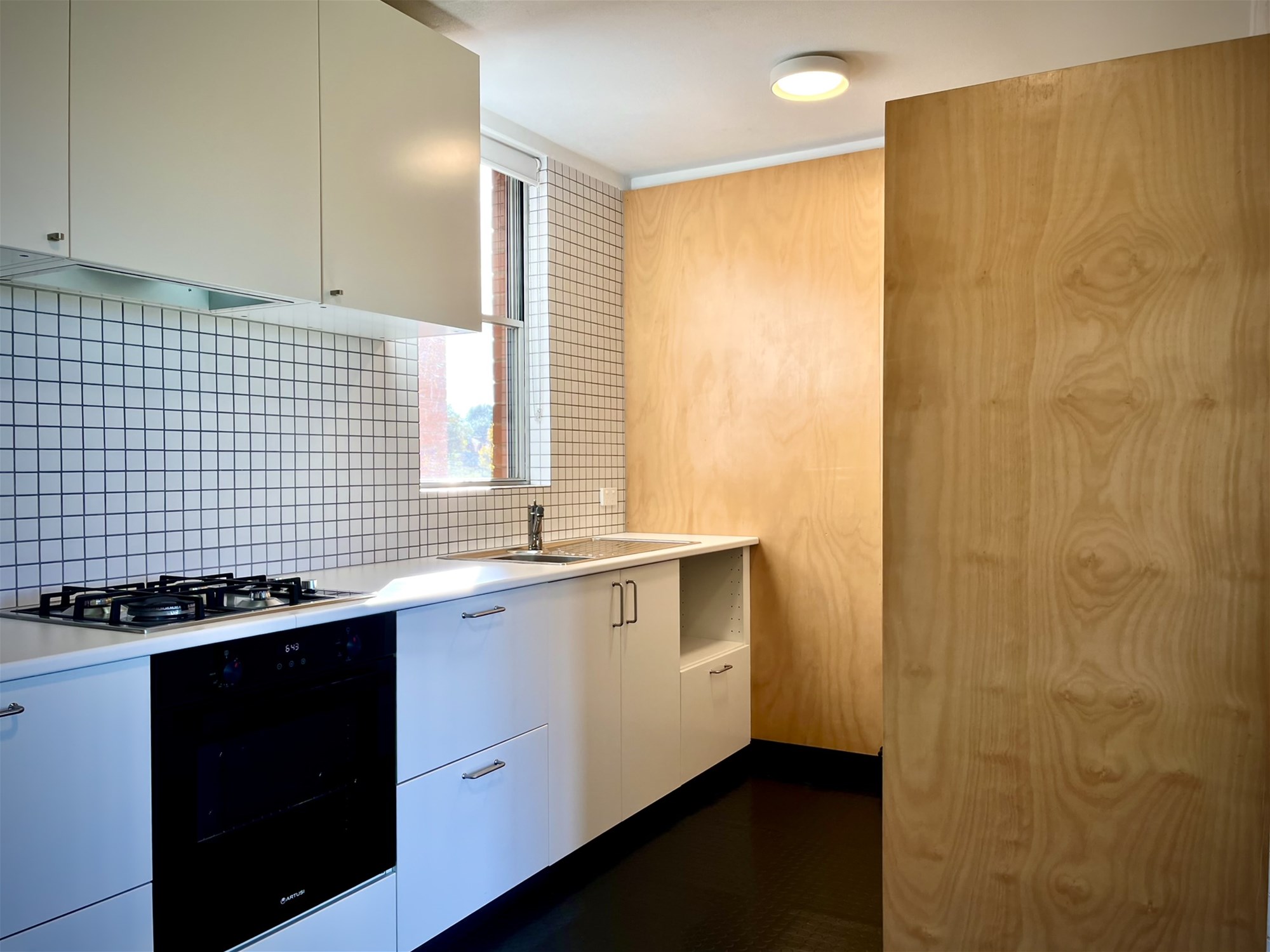 Mid-century Modern Pad 6