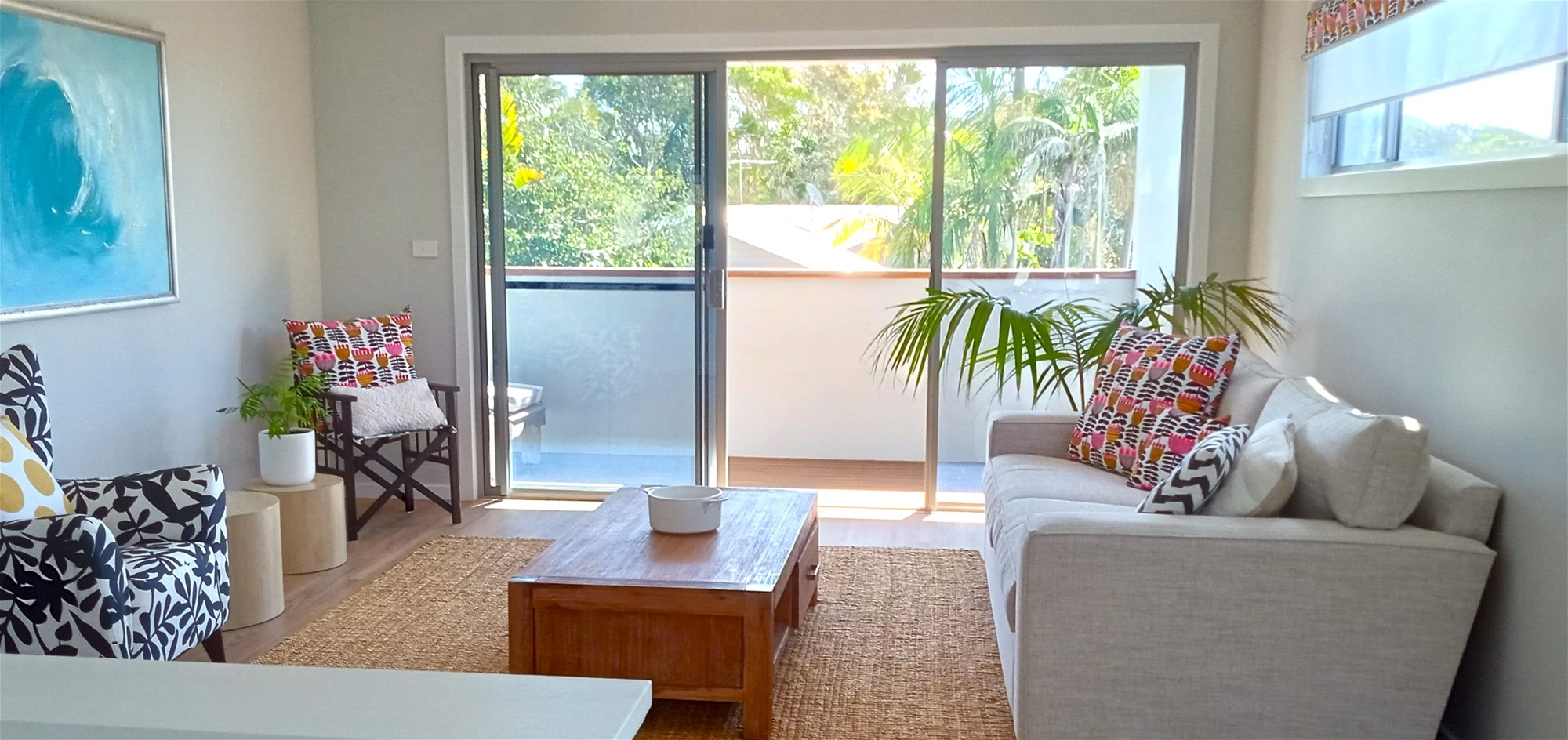 Sparkling new beach house in 10