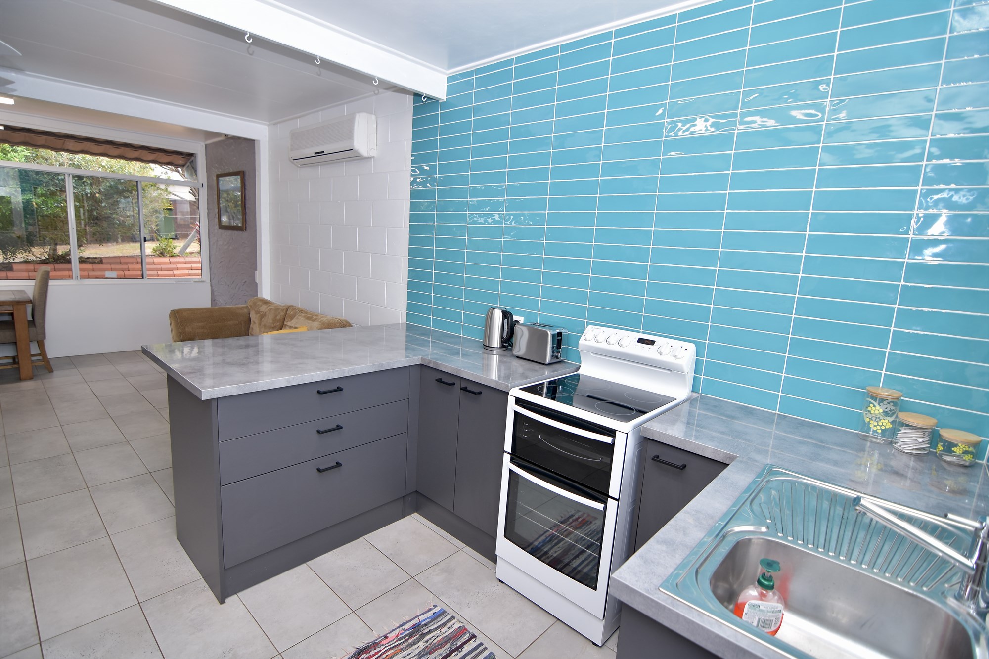 Funky low maintenance home!