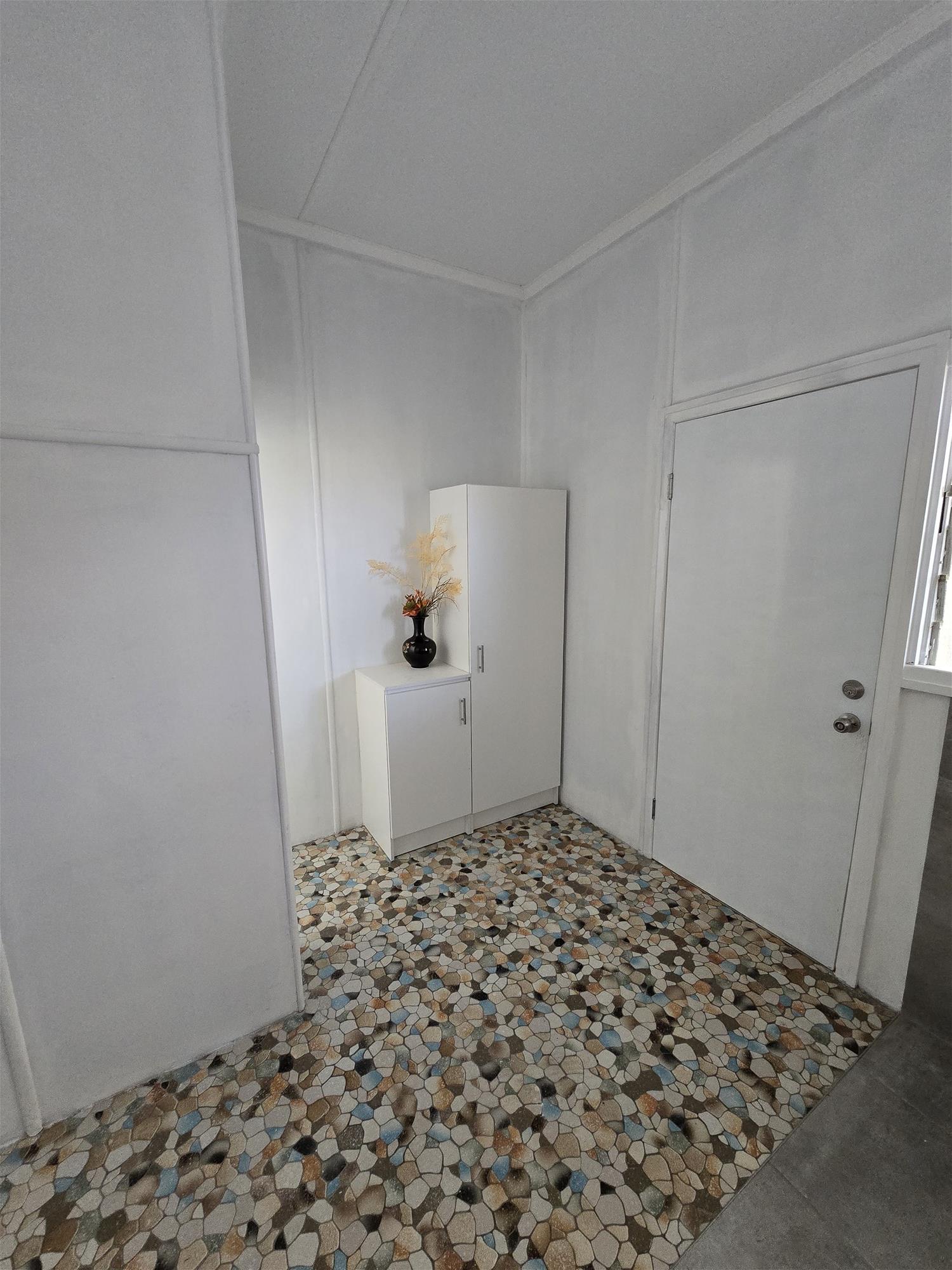 Serious sellers, immaculate home! 18