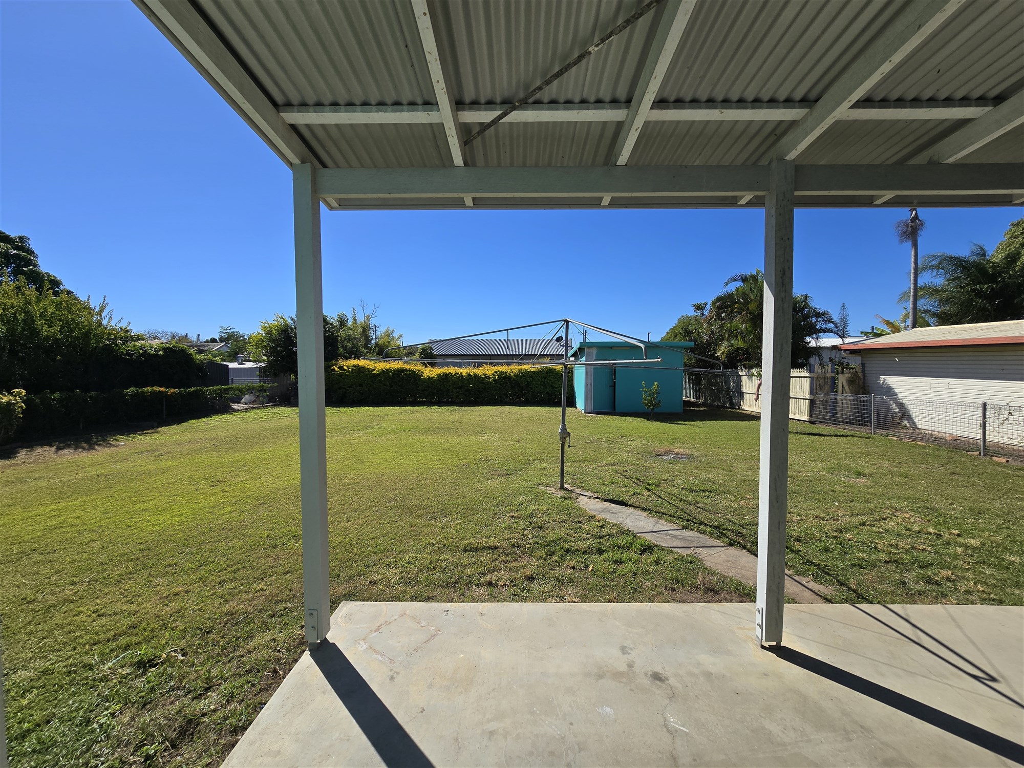 Serious sellers, immaculate home! 23