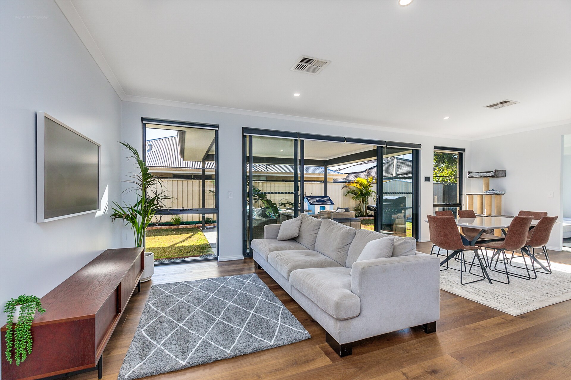 Newly built oasis 7