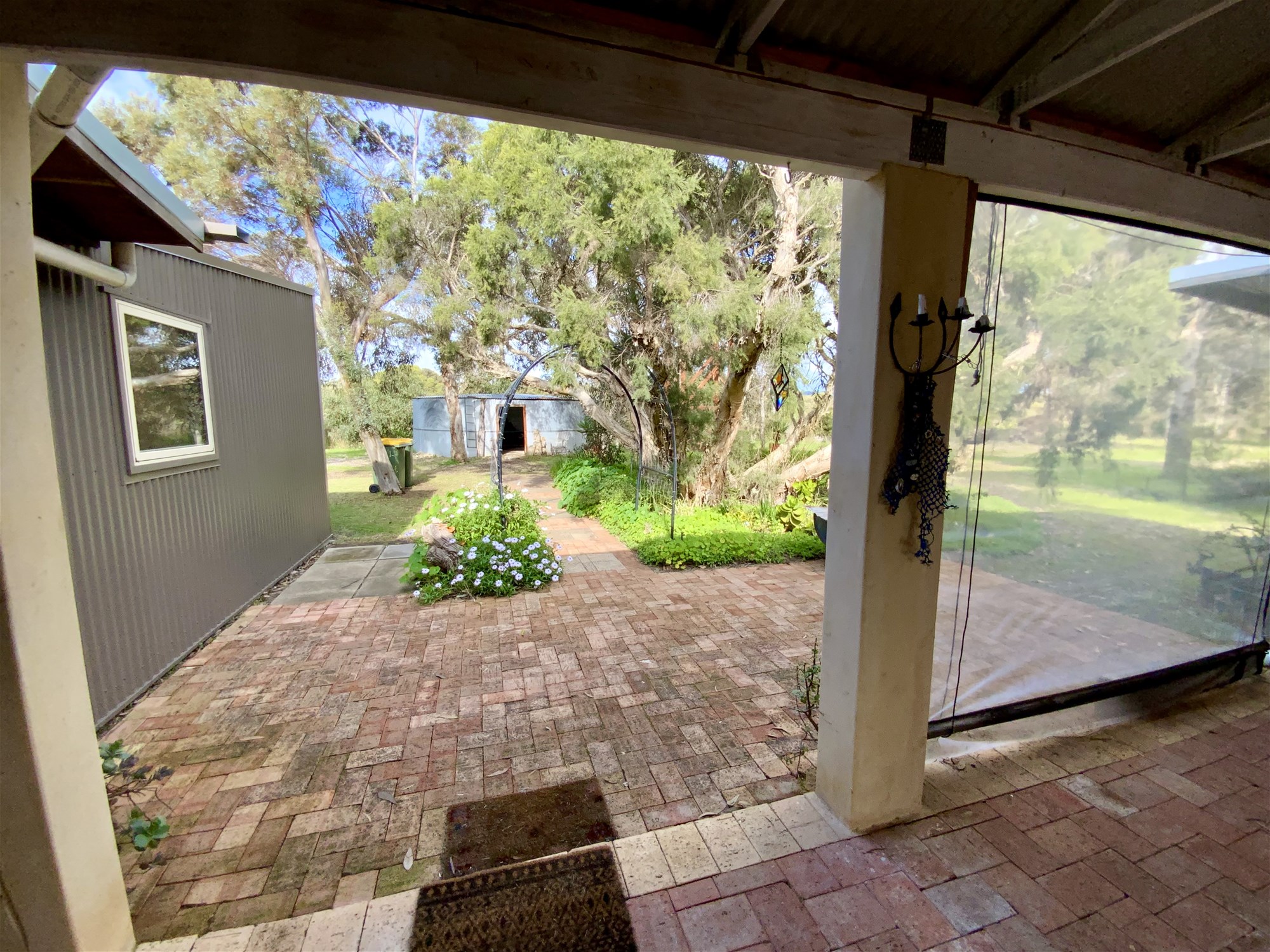 Unique Rural Retreat Lifestyle 26