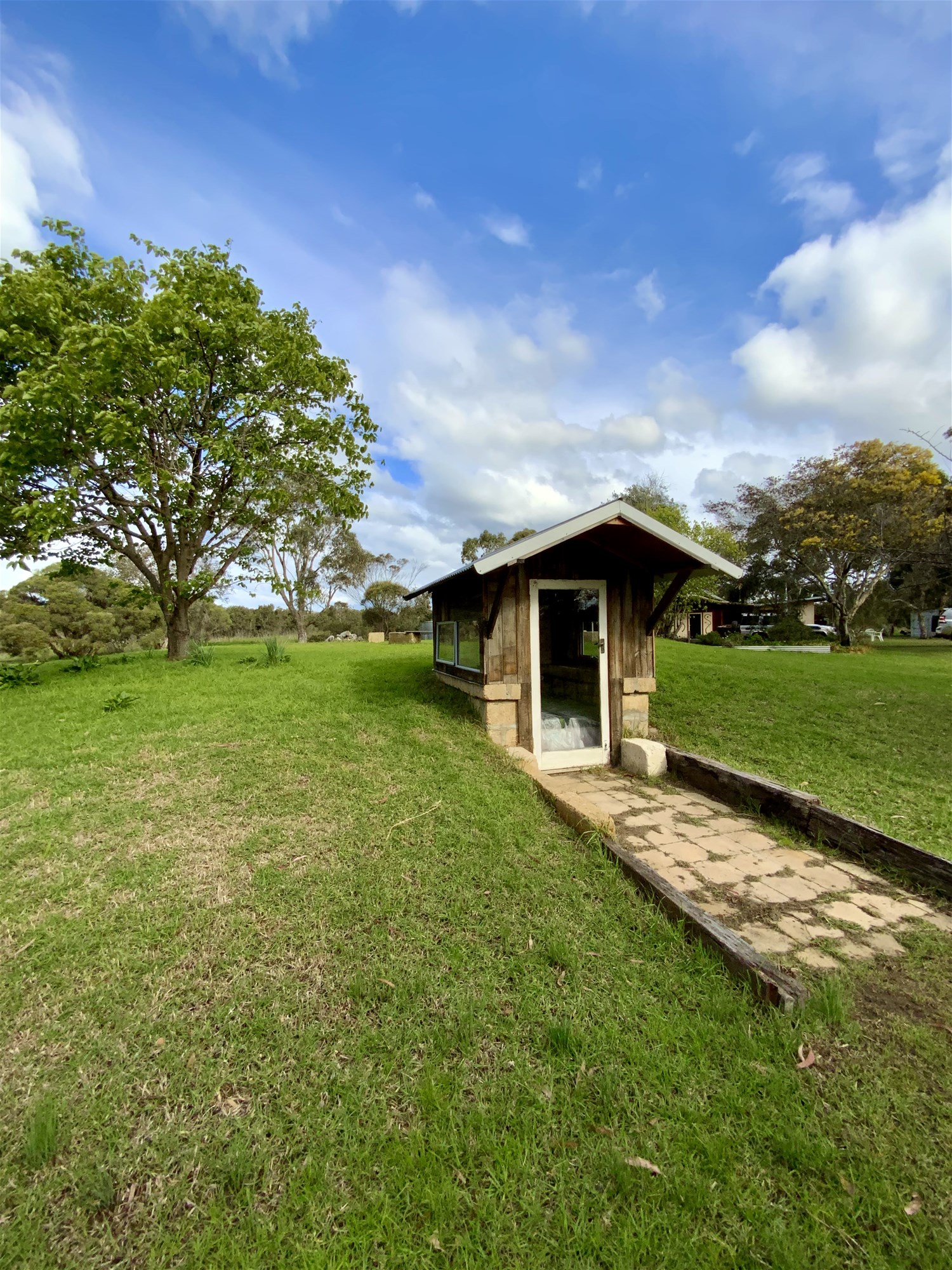 Unique Rural Retreat Lifestyle 38