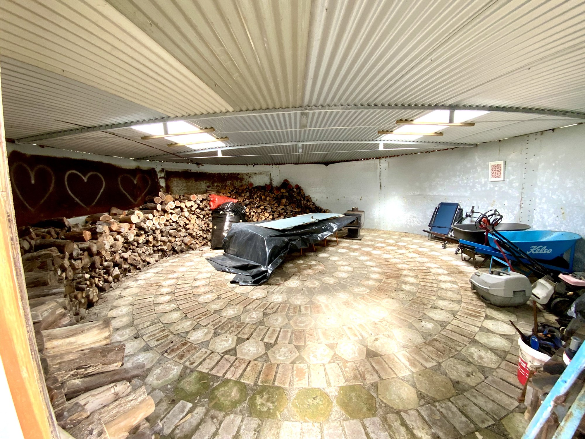Unique Rural Retreat Lifestyle 33